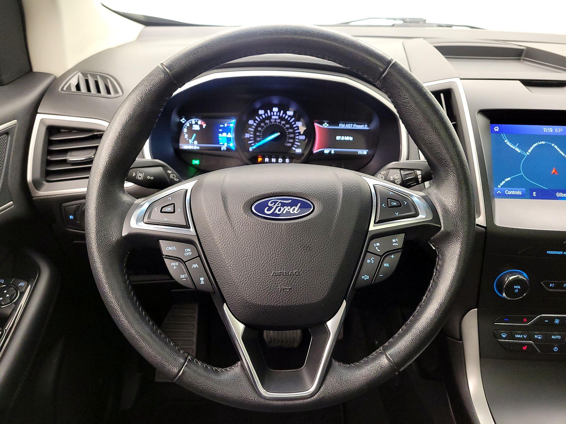 Thumbnail: 2020 Ford Edge - 10