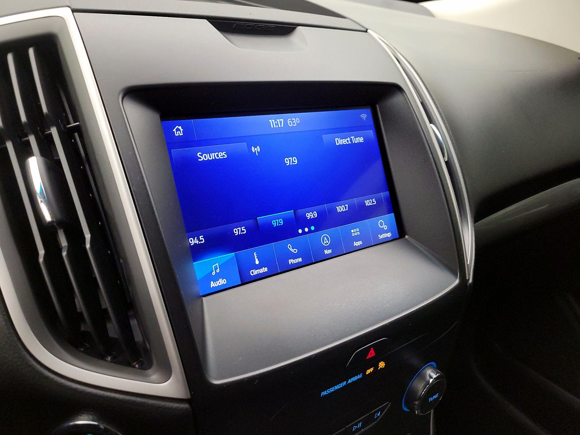 Thumbnail: 2020 Ford Edge - 16