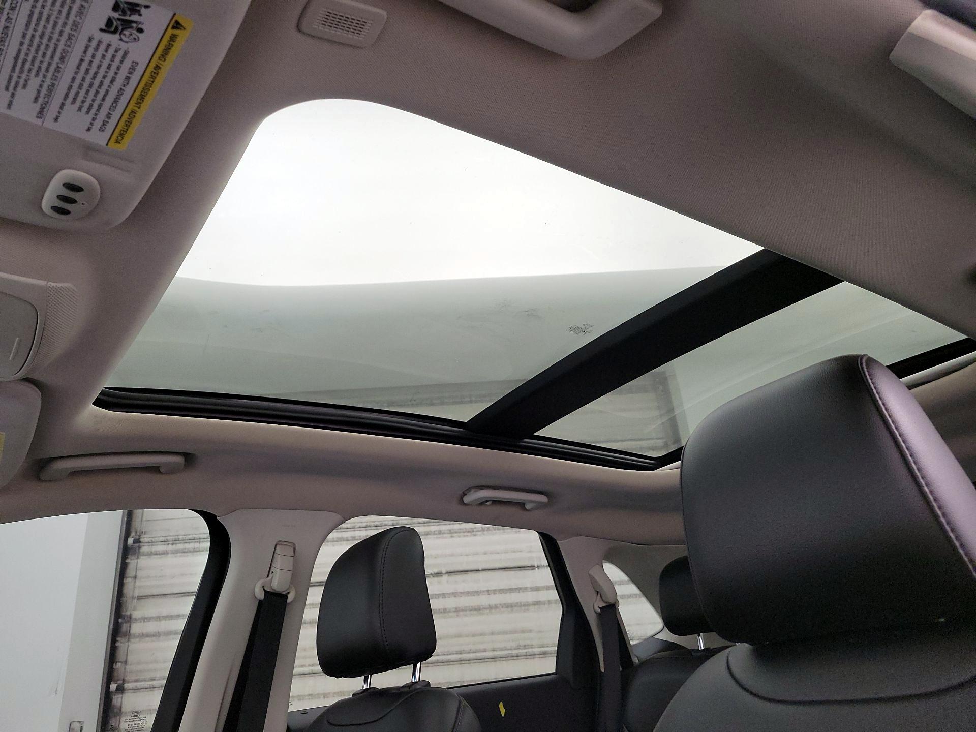 Thumbnail: 2020 Ford Edge - 20