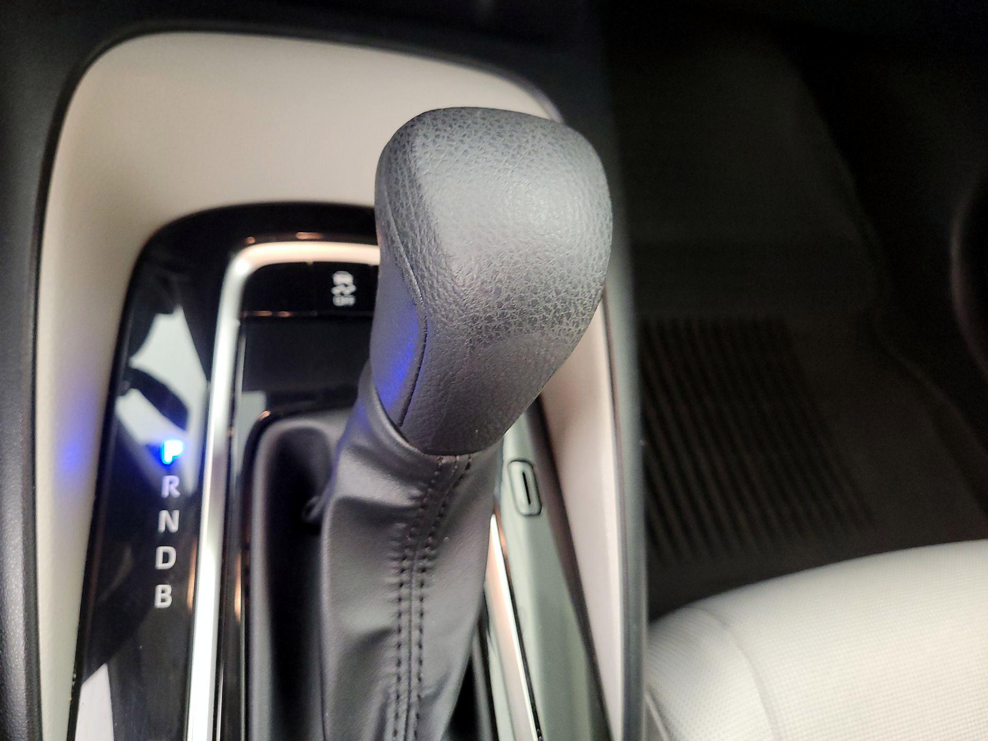 Thumbnail: 2022 Toyota Corolla - 17