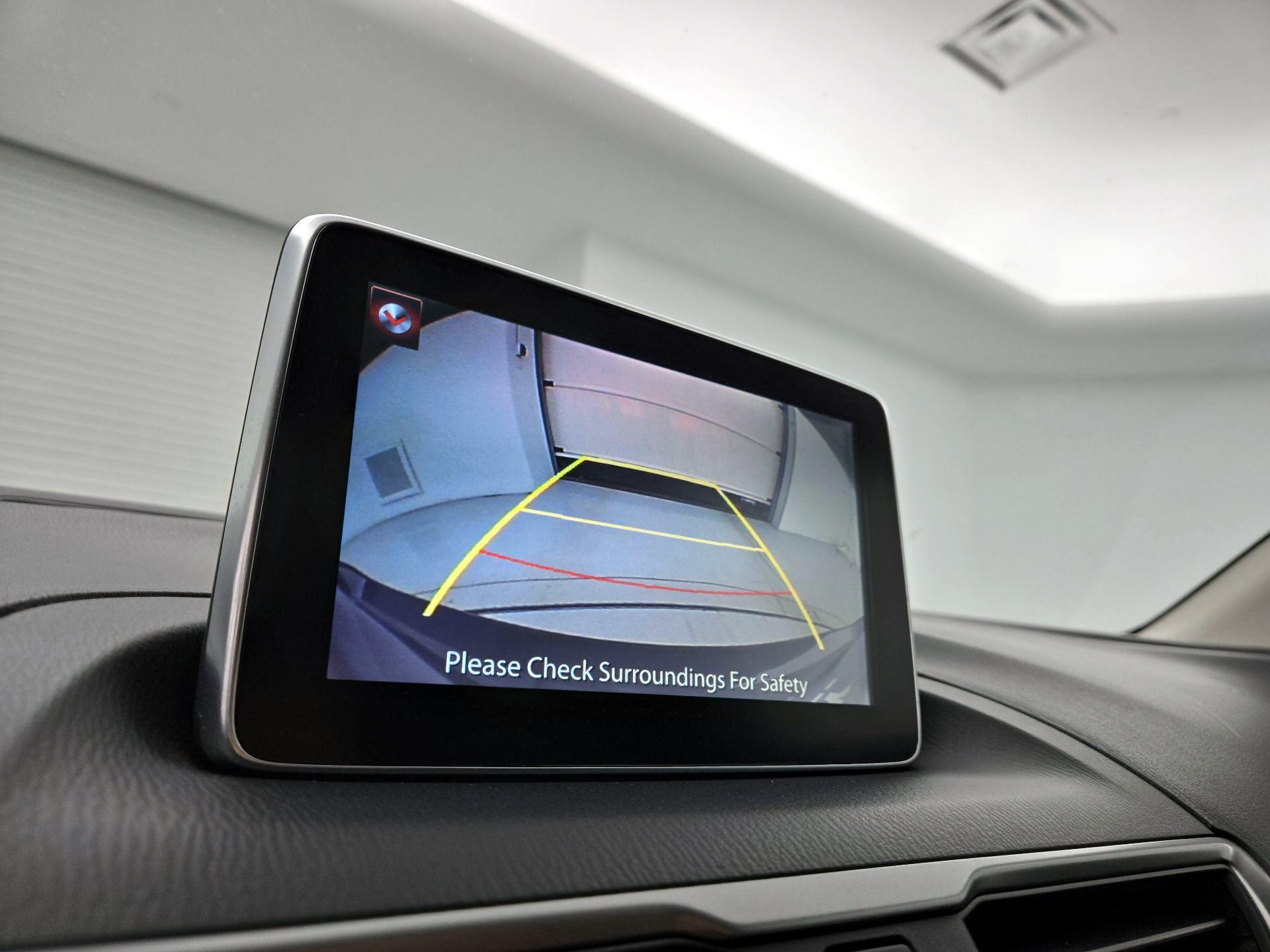 Thumbnail: 2016 Mazda Mazda3 - 14