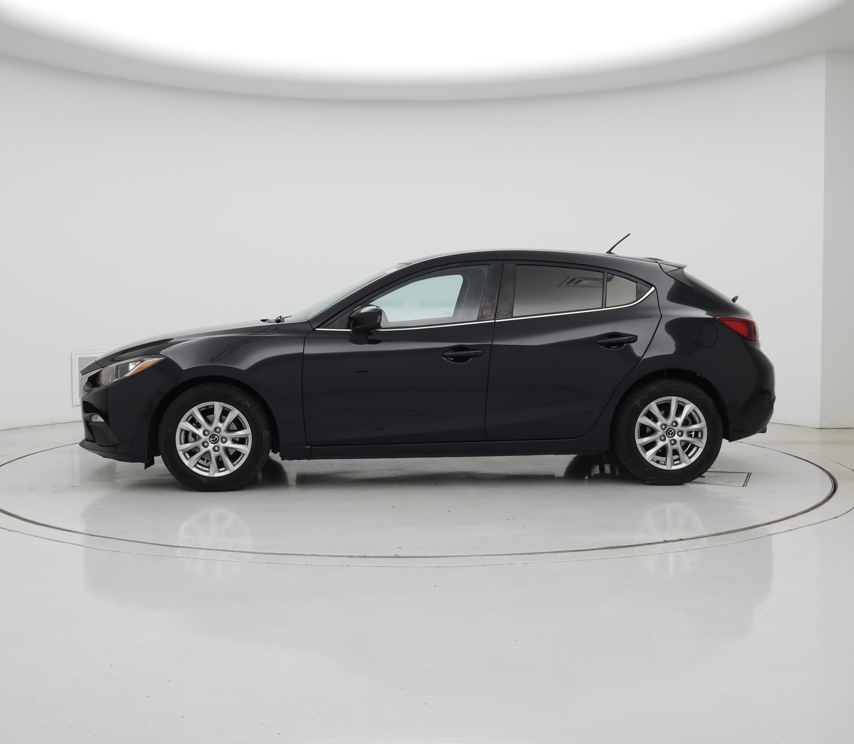 Thumbnail: 2016 Mazda Mazda3 - 3