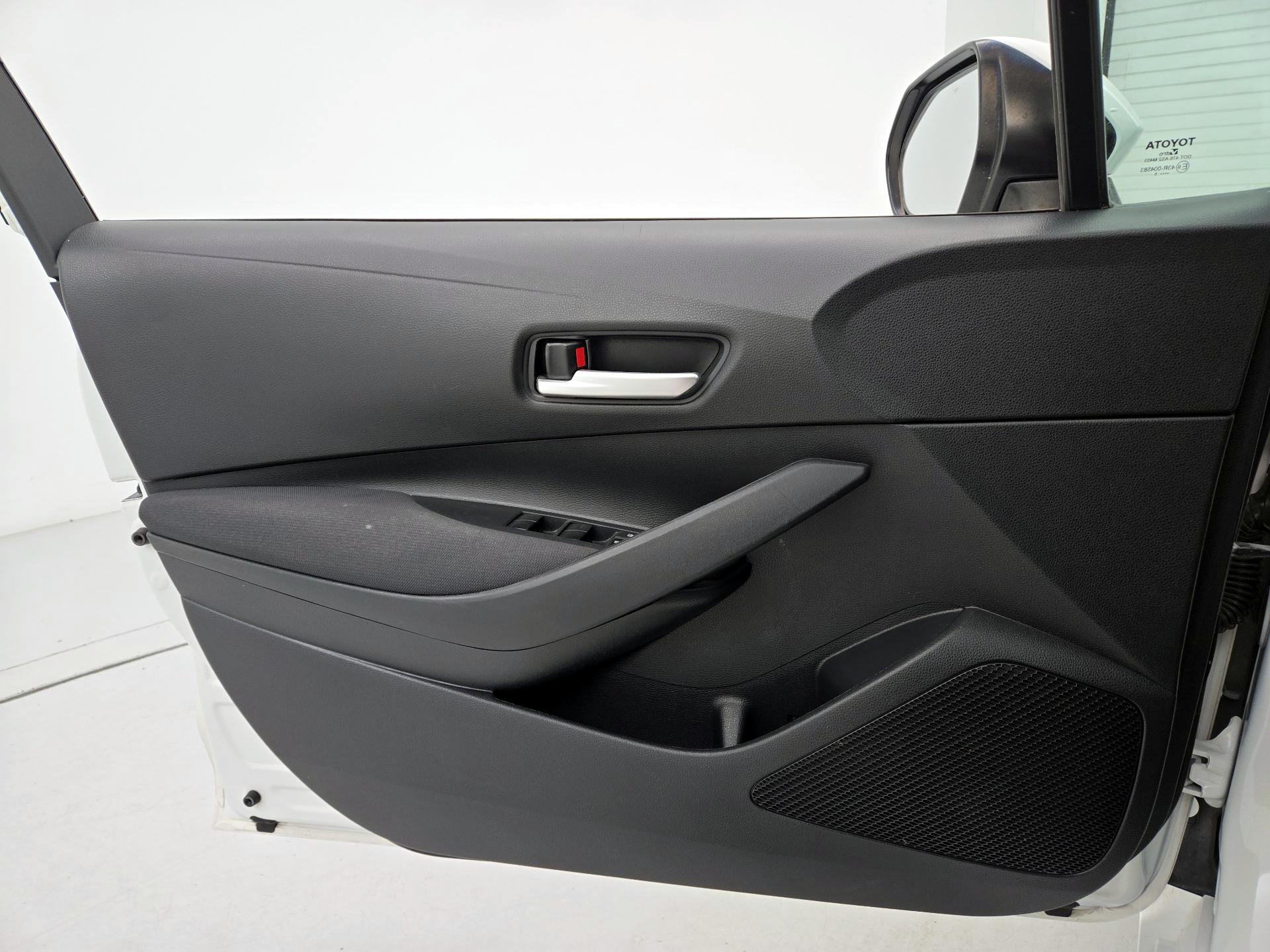 Thumbnail: 2020 Toyota Corolla - 12