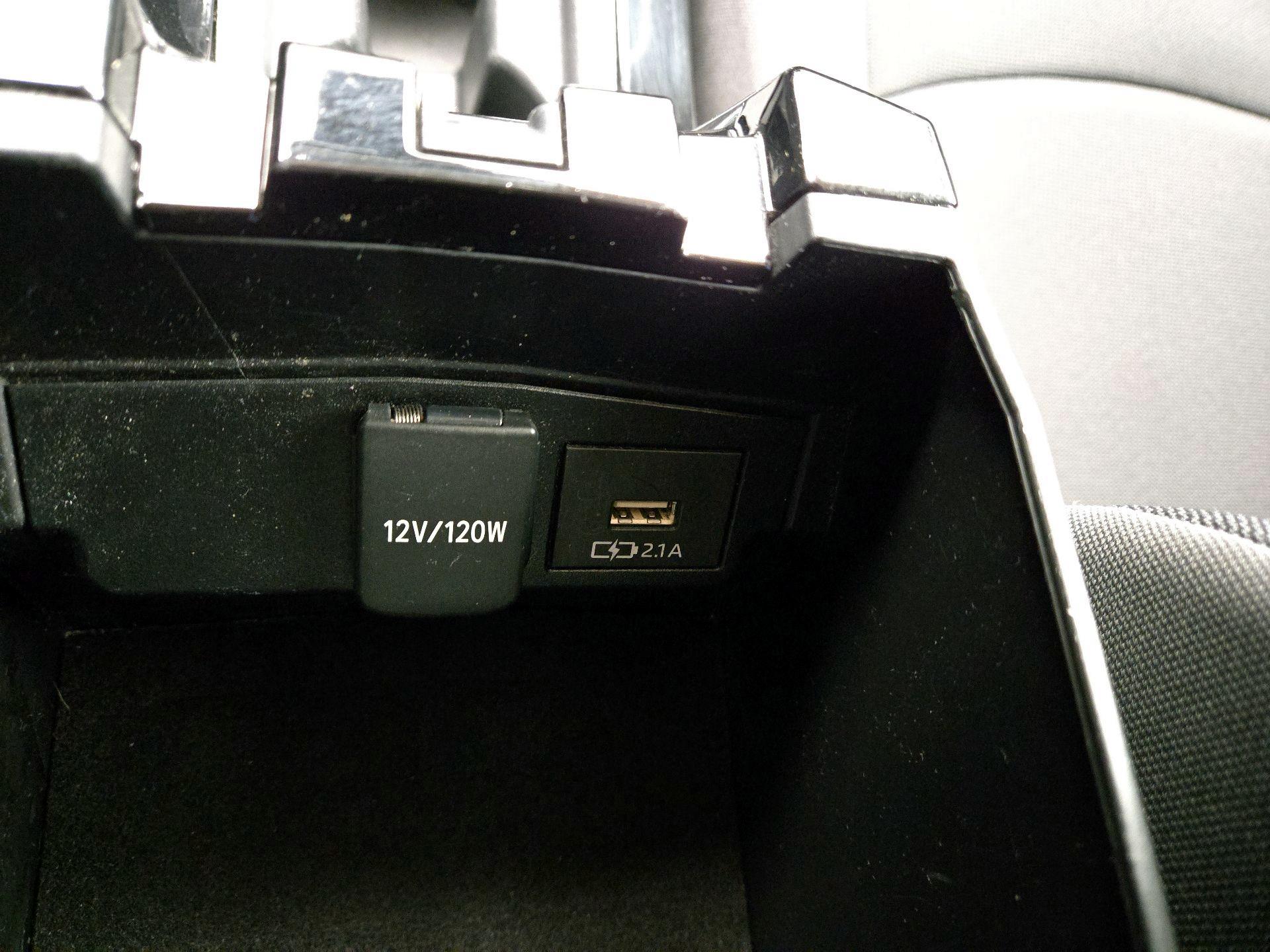 Thumbnail: 2020 Toyota Corolla - 18