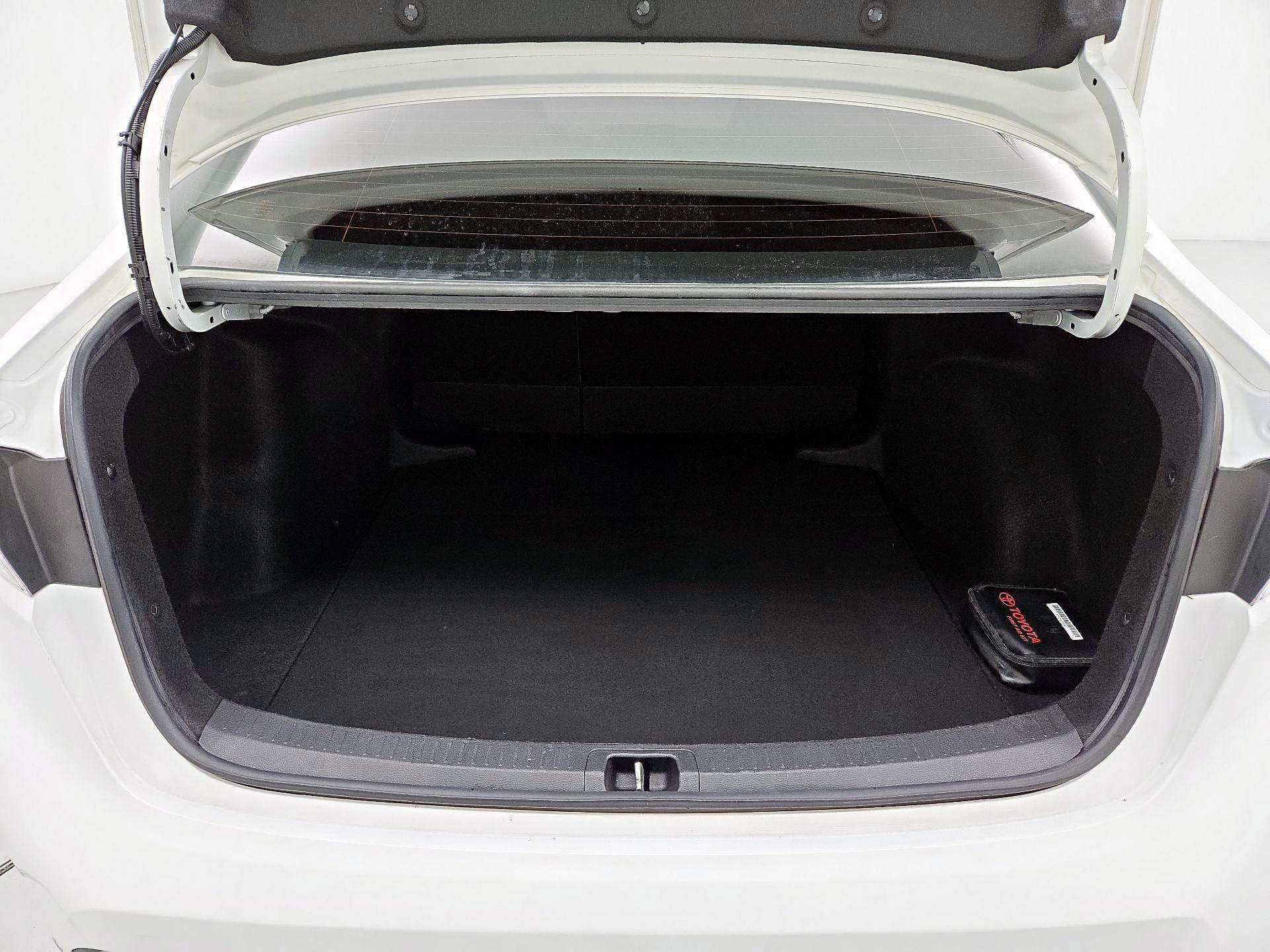 Thumbnail: 2020 Toyota Corolla - 20