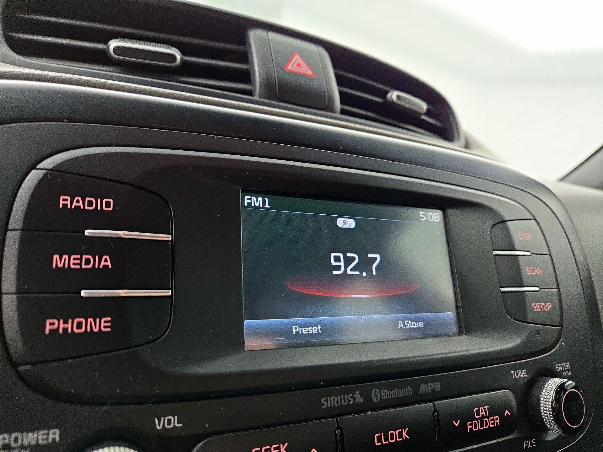 Thumbnail: 2016 Kia Soul - 15