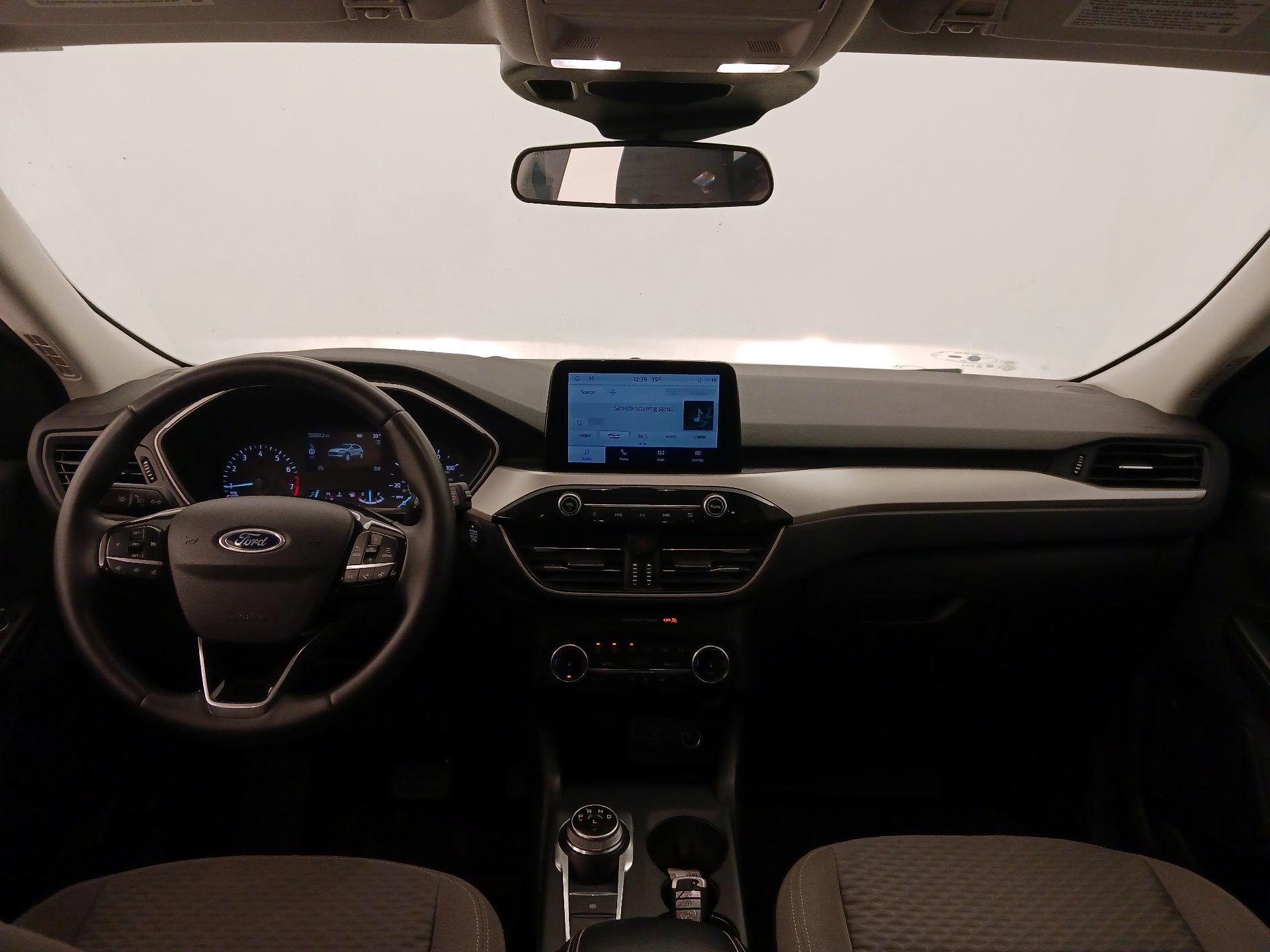 Thumbnail: 2022 Ford Escape - 9