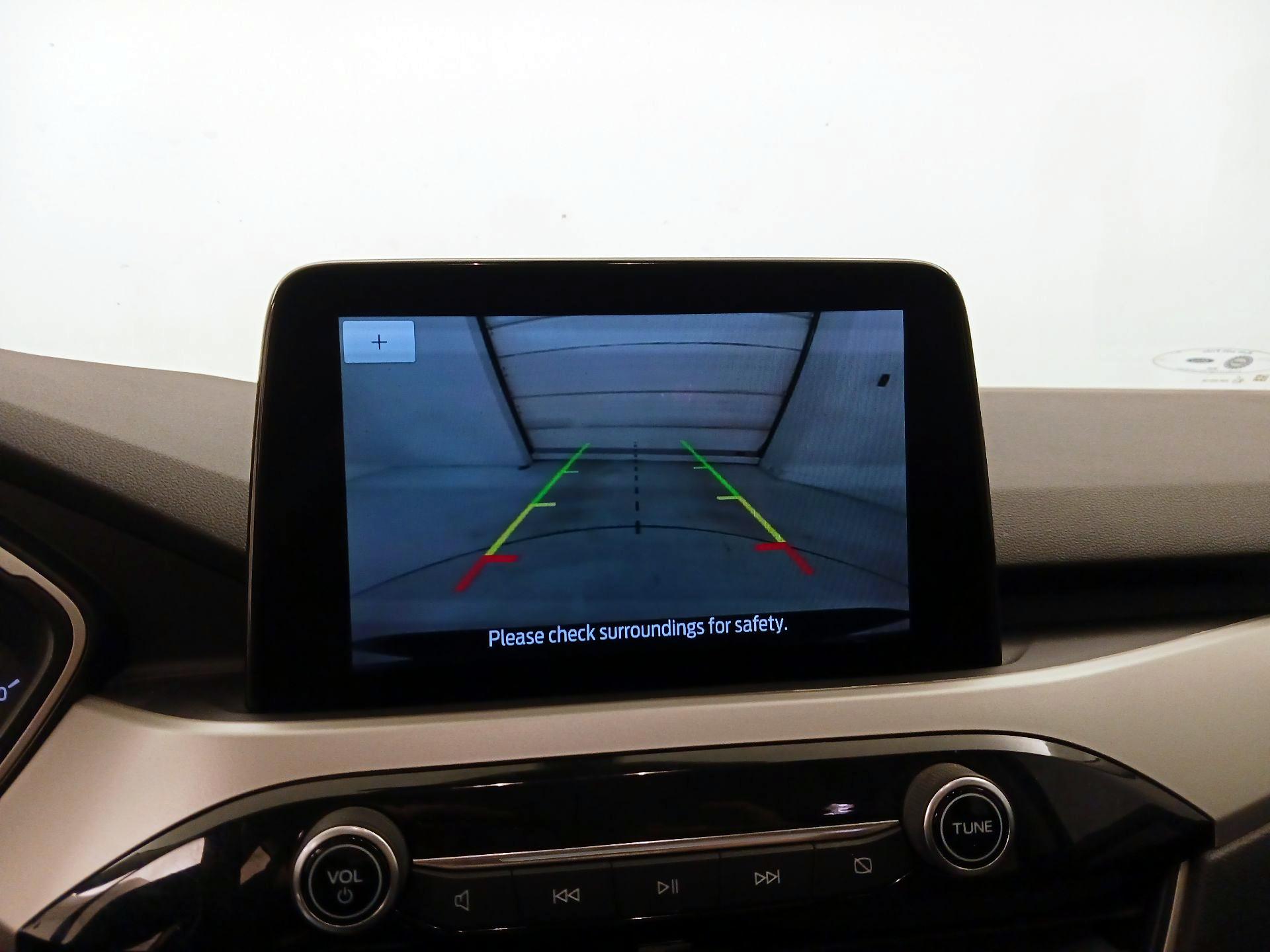 Thumbnail: 2022 Ford Escape - 14