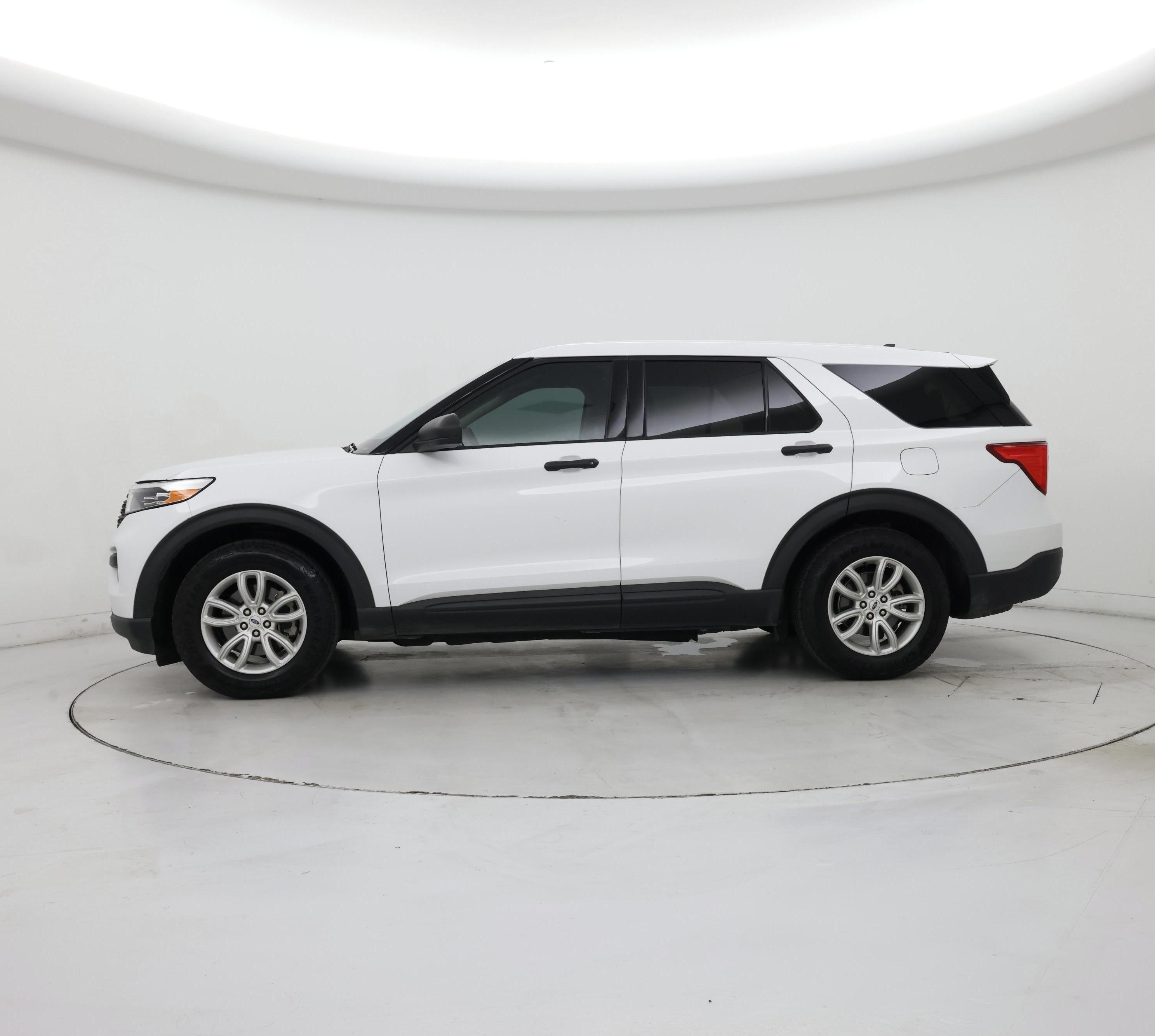 Thumbnail: 2021 Ford Explorer - 3