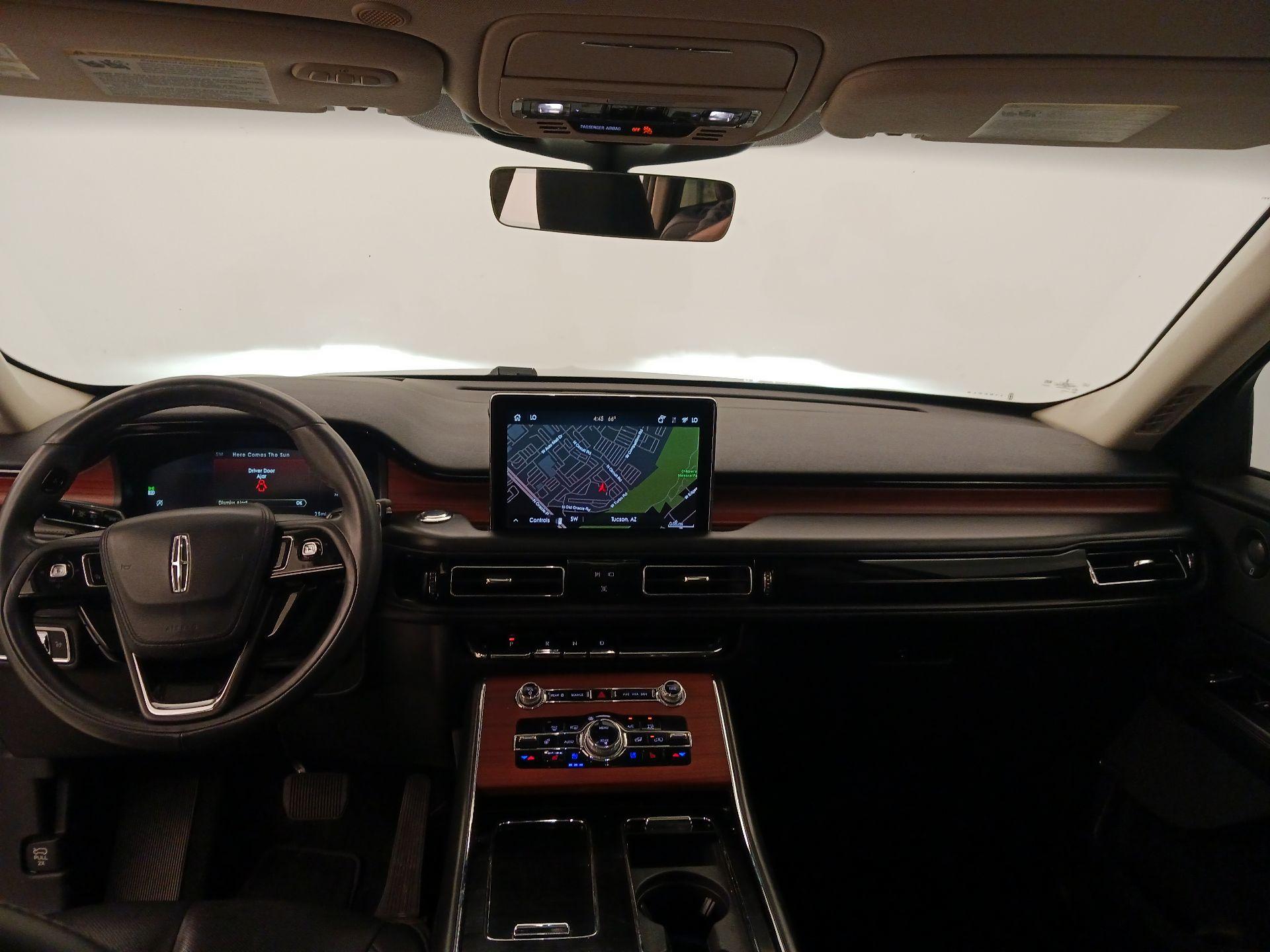 Thumbnail: 2022 Lincoln Aviator - 9
