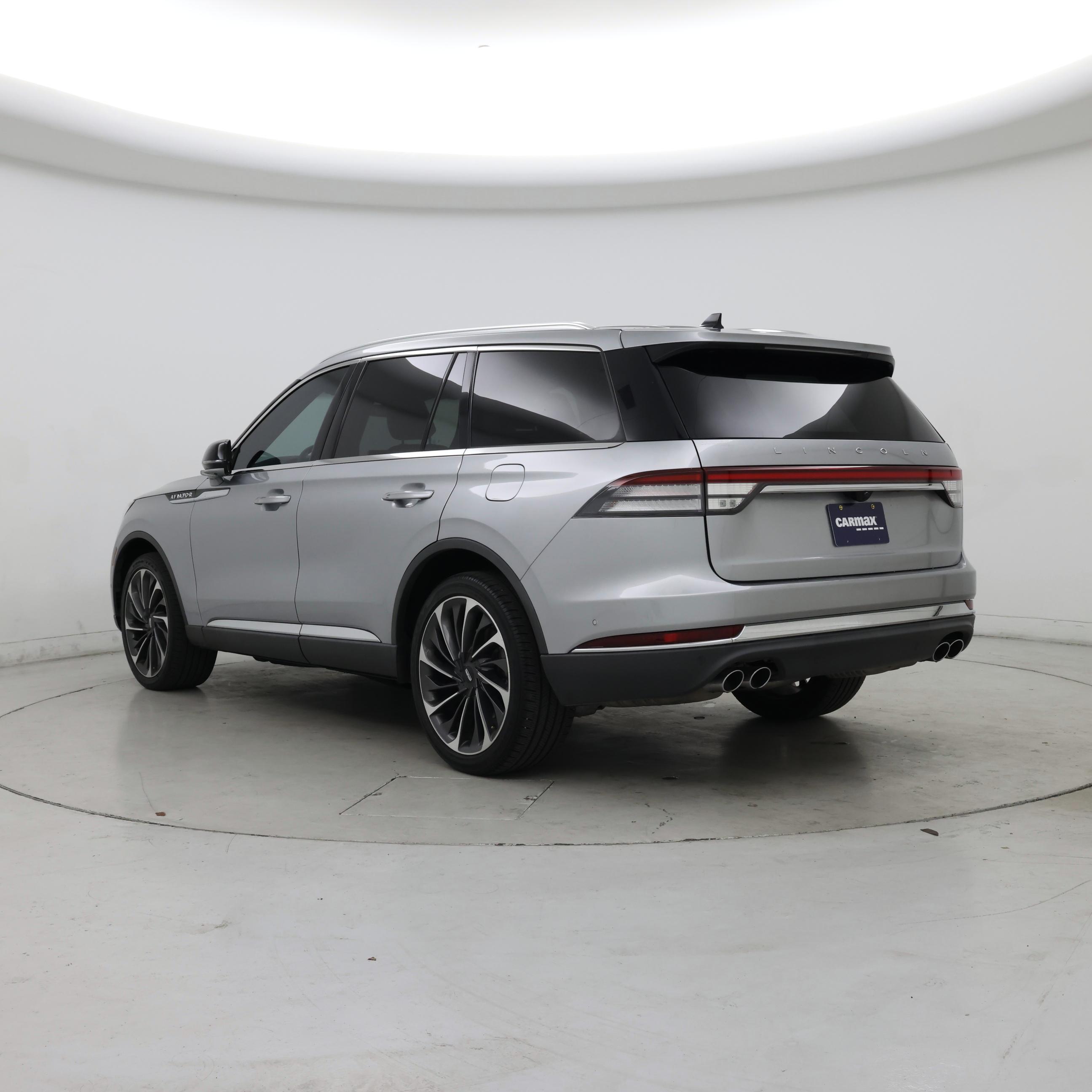 Thumbnail: 2022 Lincoln Aviator - 2