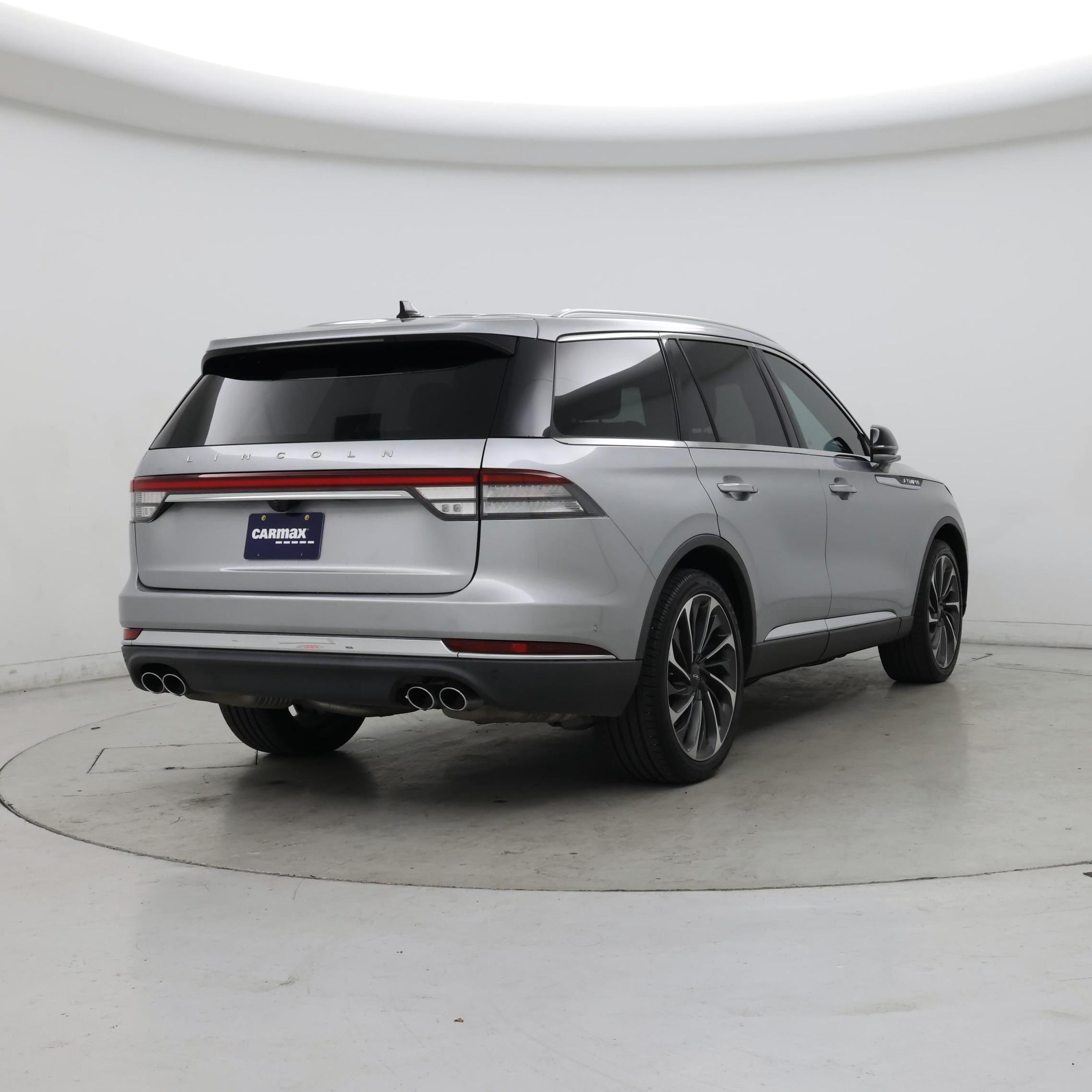 Thumbnail: 2022 Lincoln Aviator - 8
