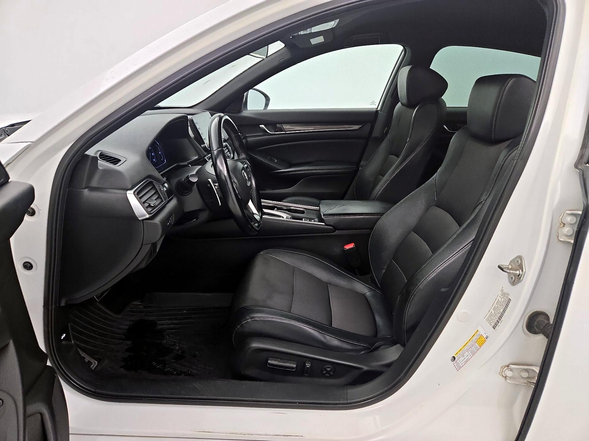 Thumbnail: 2018 Honda Accord - 11