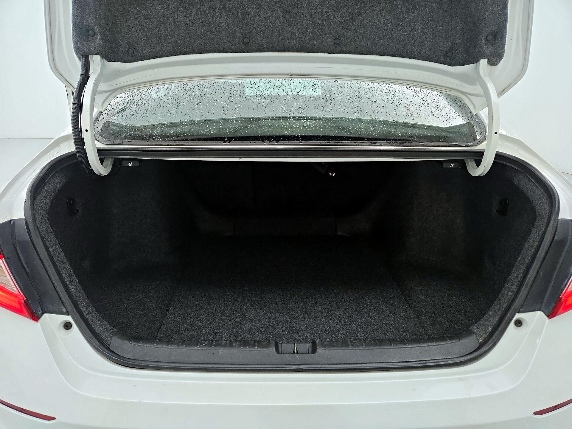 Thumbnail: 2018 Honda Accord - 20