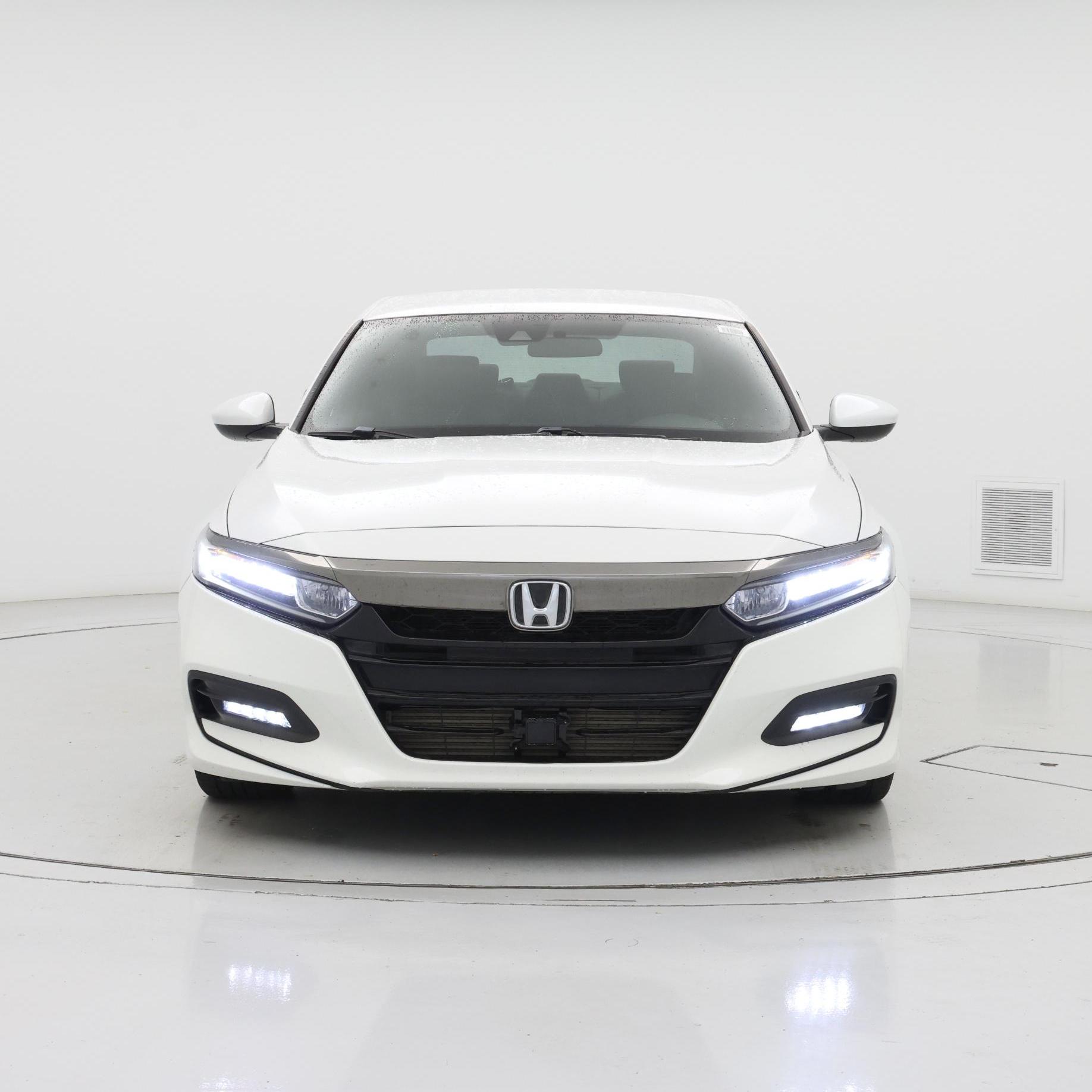 Thumbnail: 2018 Honda Accord - 5