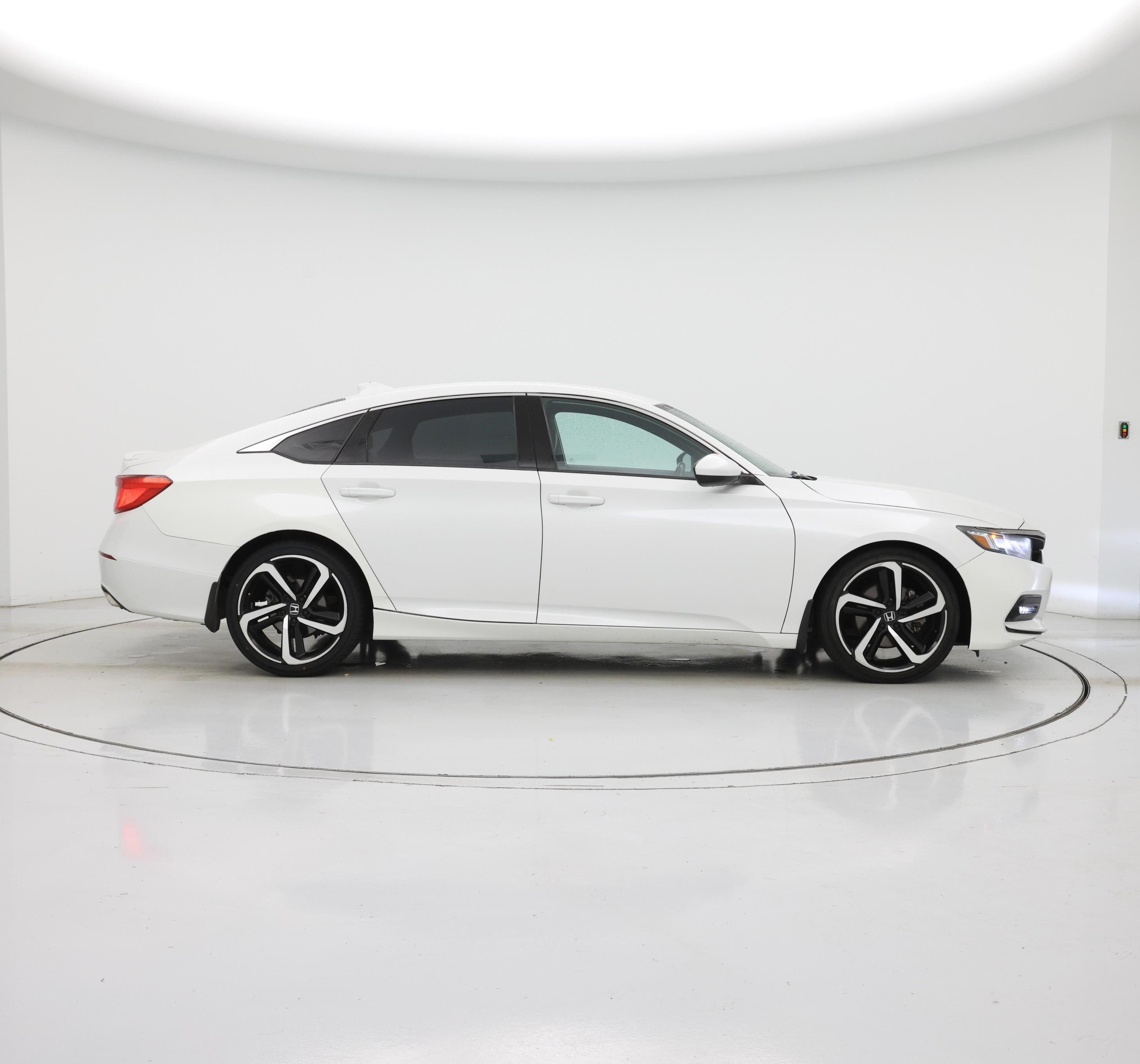 Thumbnail: 2018 Honda Accord - 7