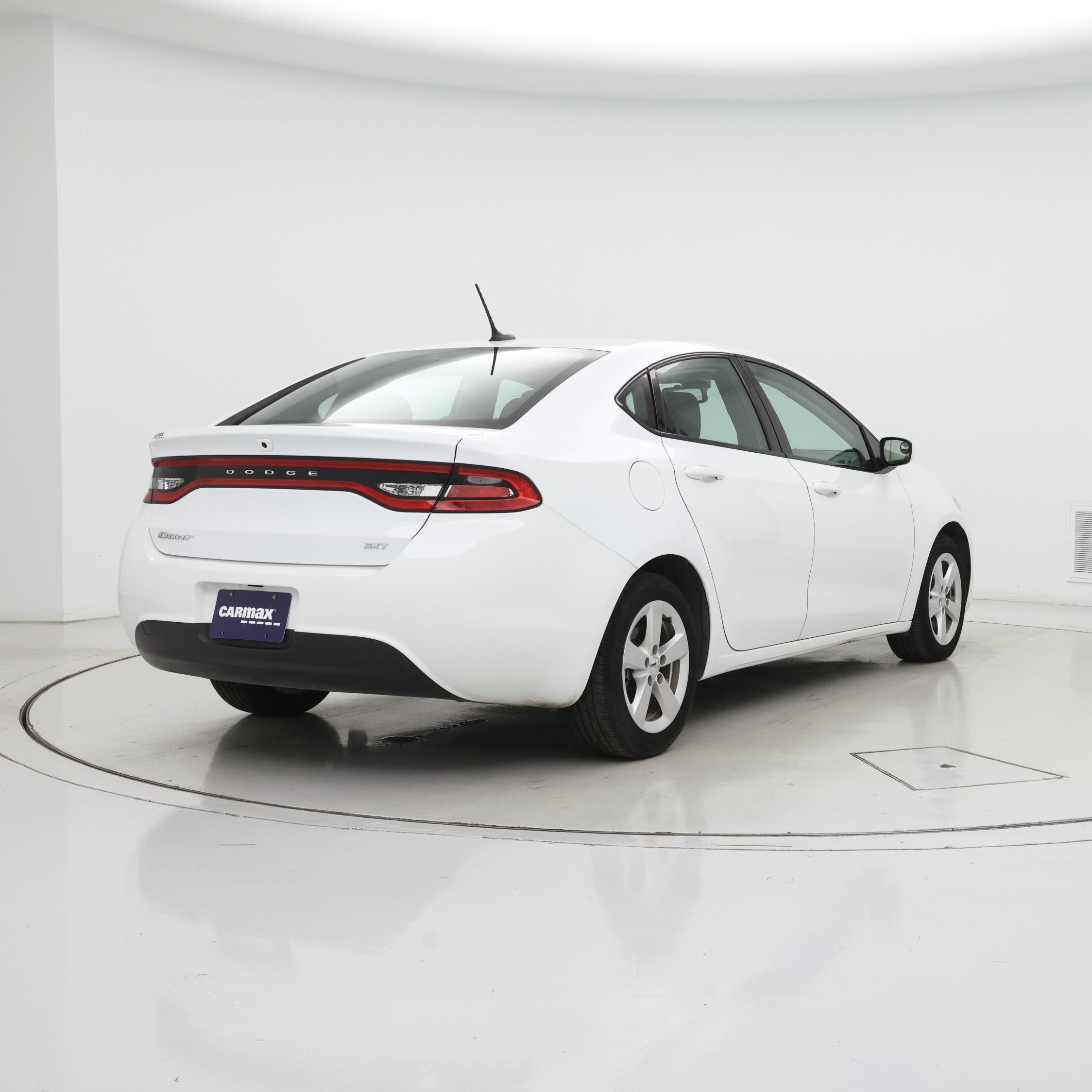 Thumbnail: 2015 Dodge Dart - 8