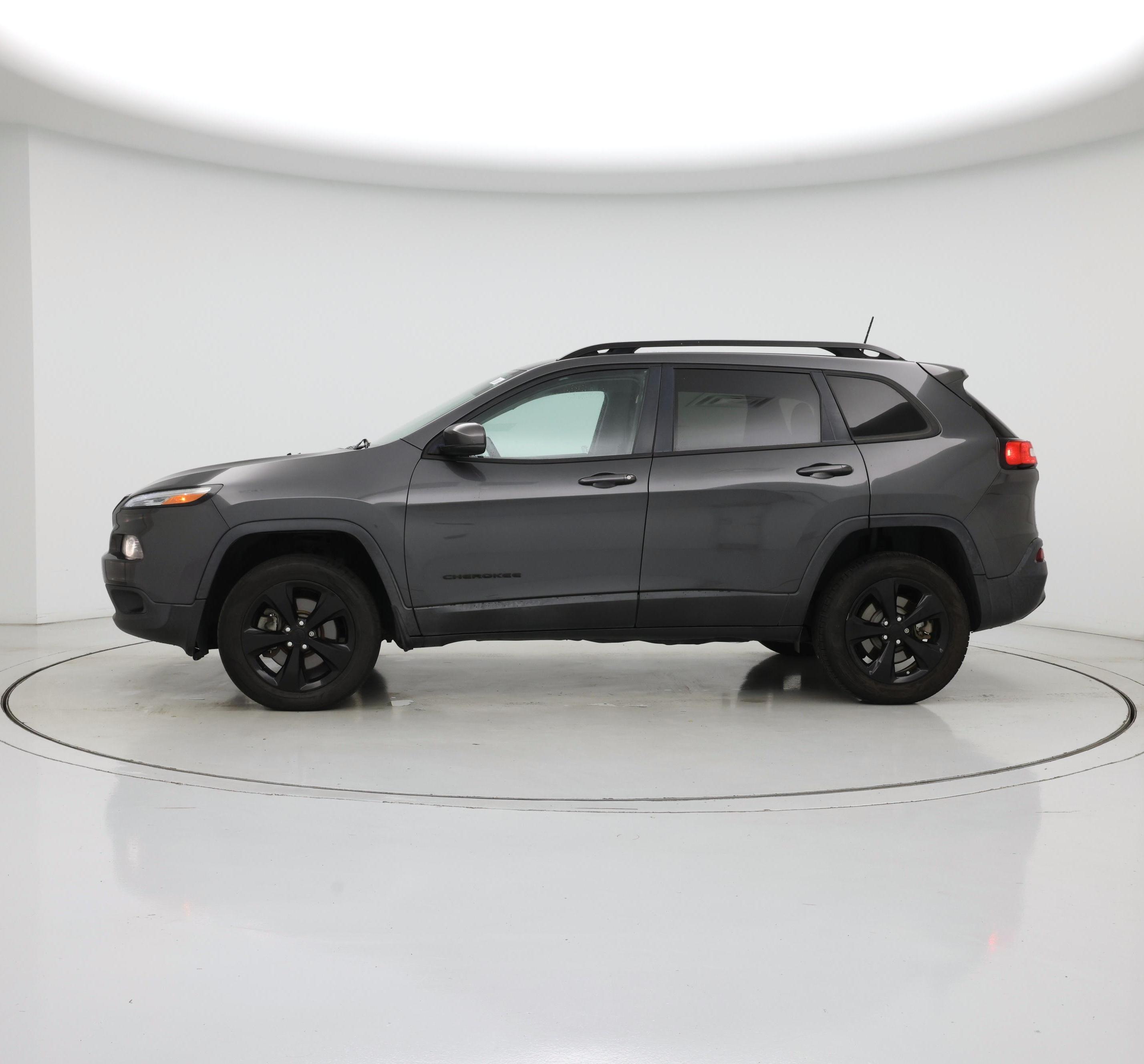 Thumbnail: 2016 Jeep Cherokee - 3