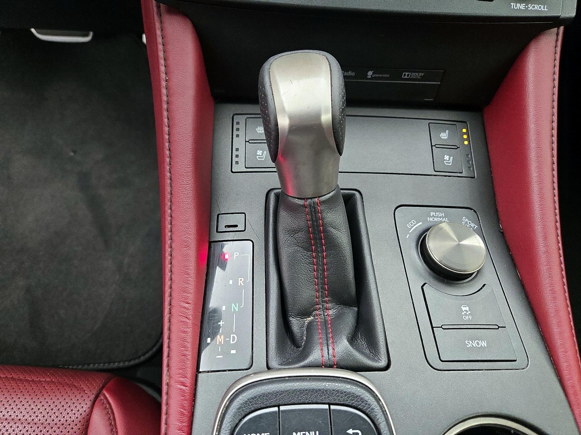 Thumbnail: 2016 Lexus RC - 18