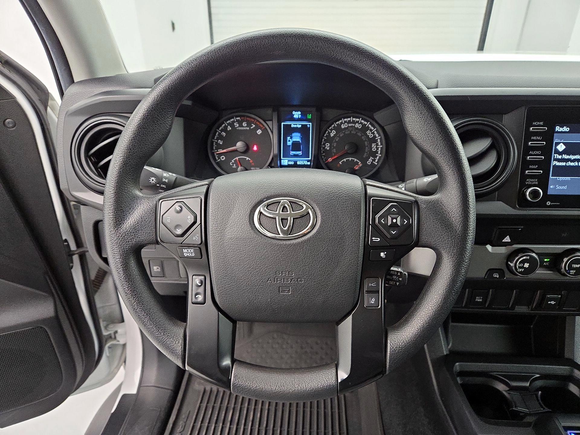 Thumbnail: 2022 Toyota Tacoma - 10