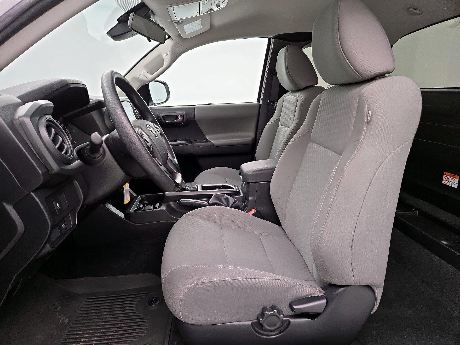 Thumbnail: 2022 Toyota Tacoma - 11