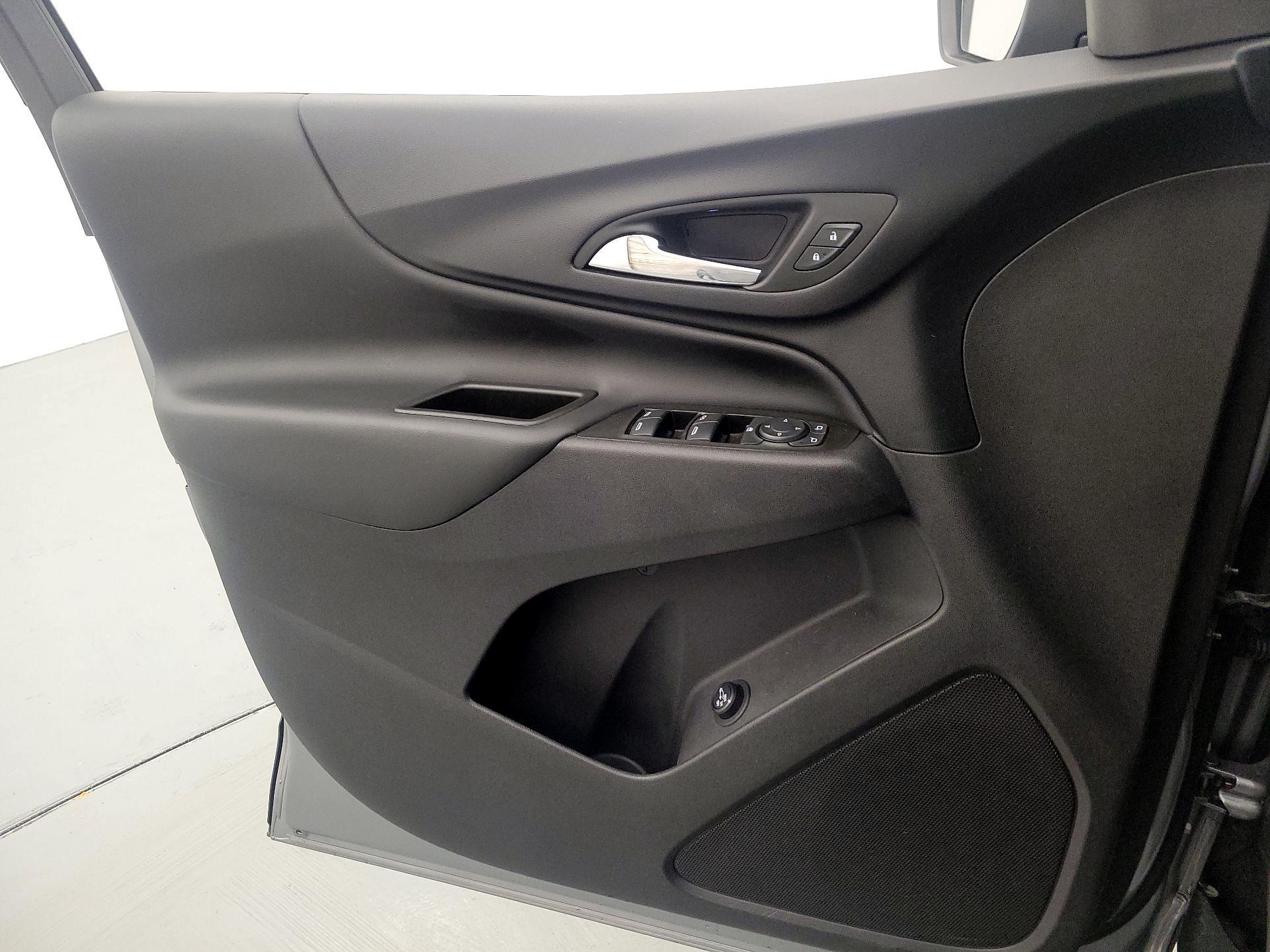 Thumbnail: 2024 Chevrolet Equinox - 12