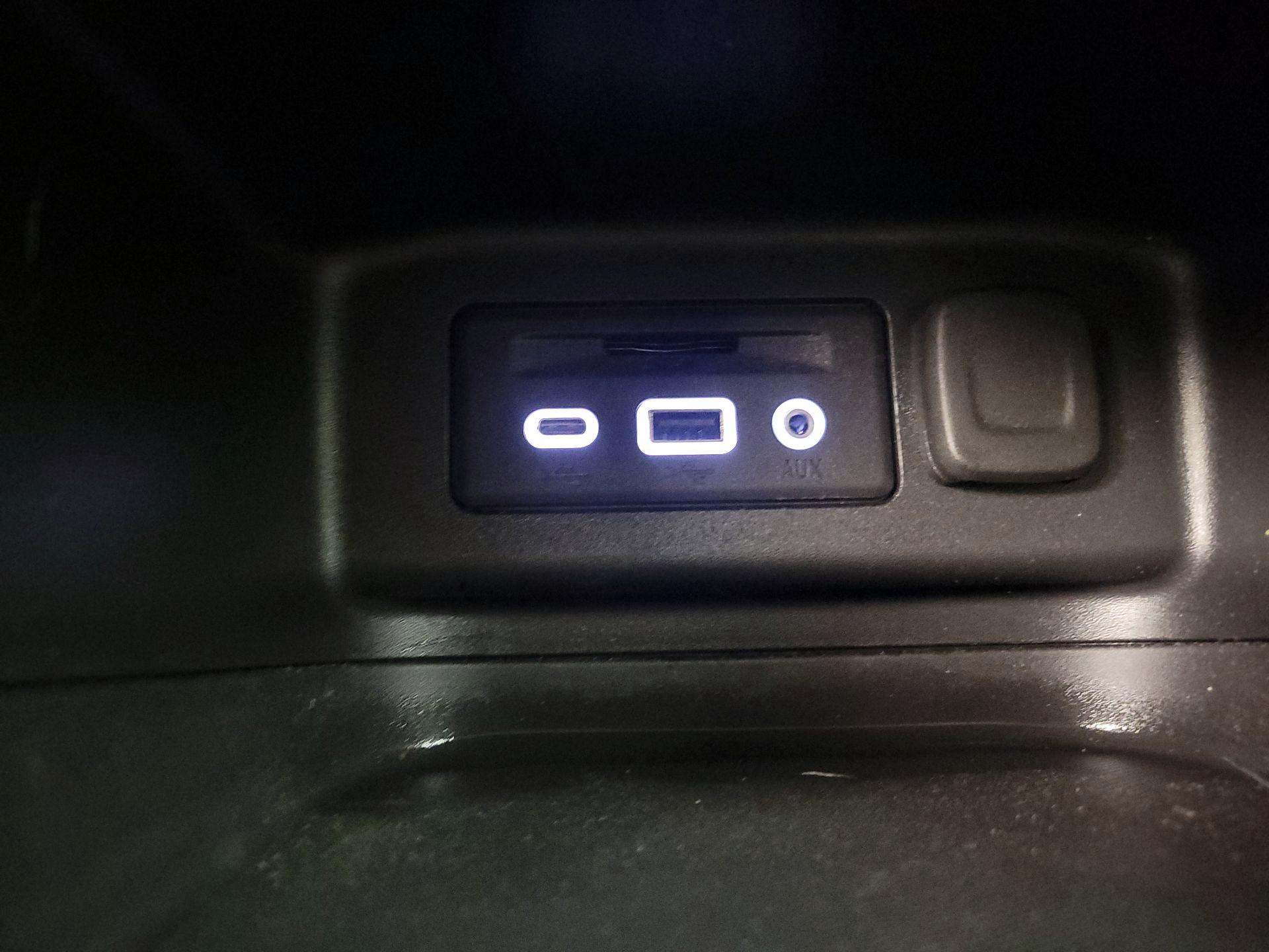 Thumbnail: 2024 Chevrolet Equinox - 18