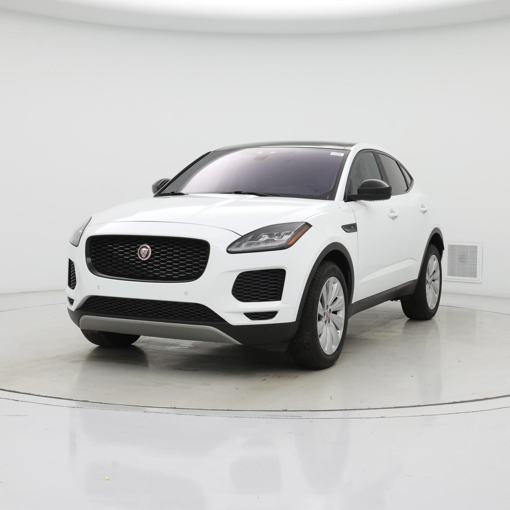 Thumbnail: 2019 Jaguar E-Pace - 4
