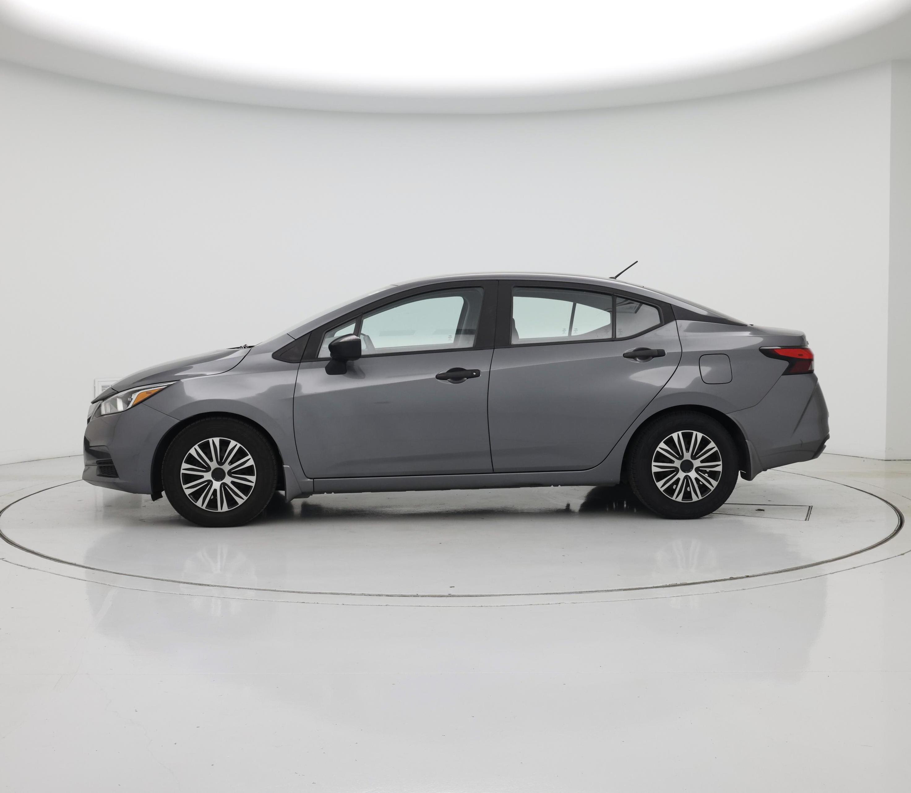 Thumbnail: 2020 Nissan Versa - 3