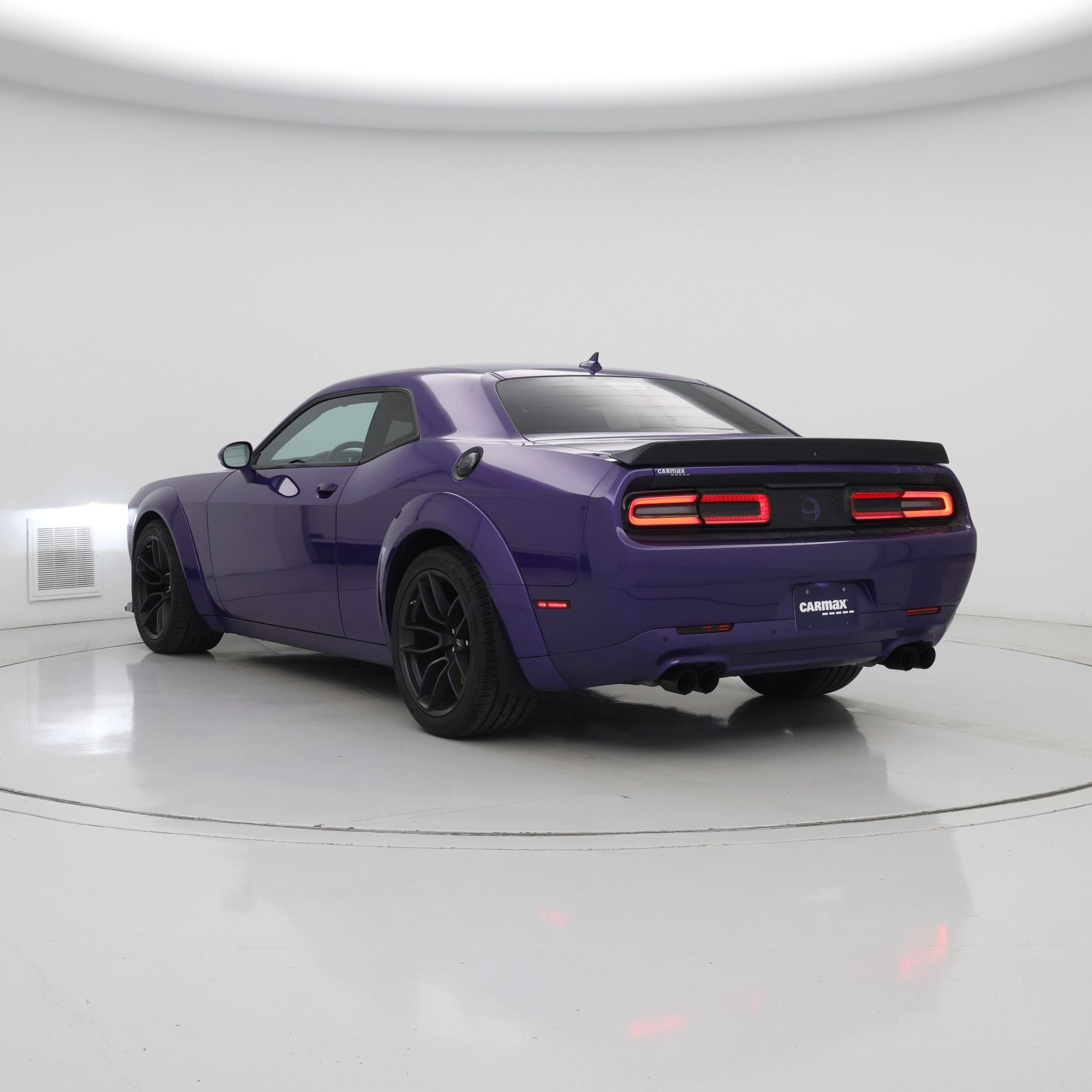 Thumbnail: 2019 Dodge Challenger - 2