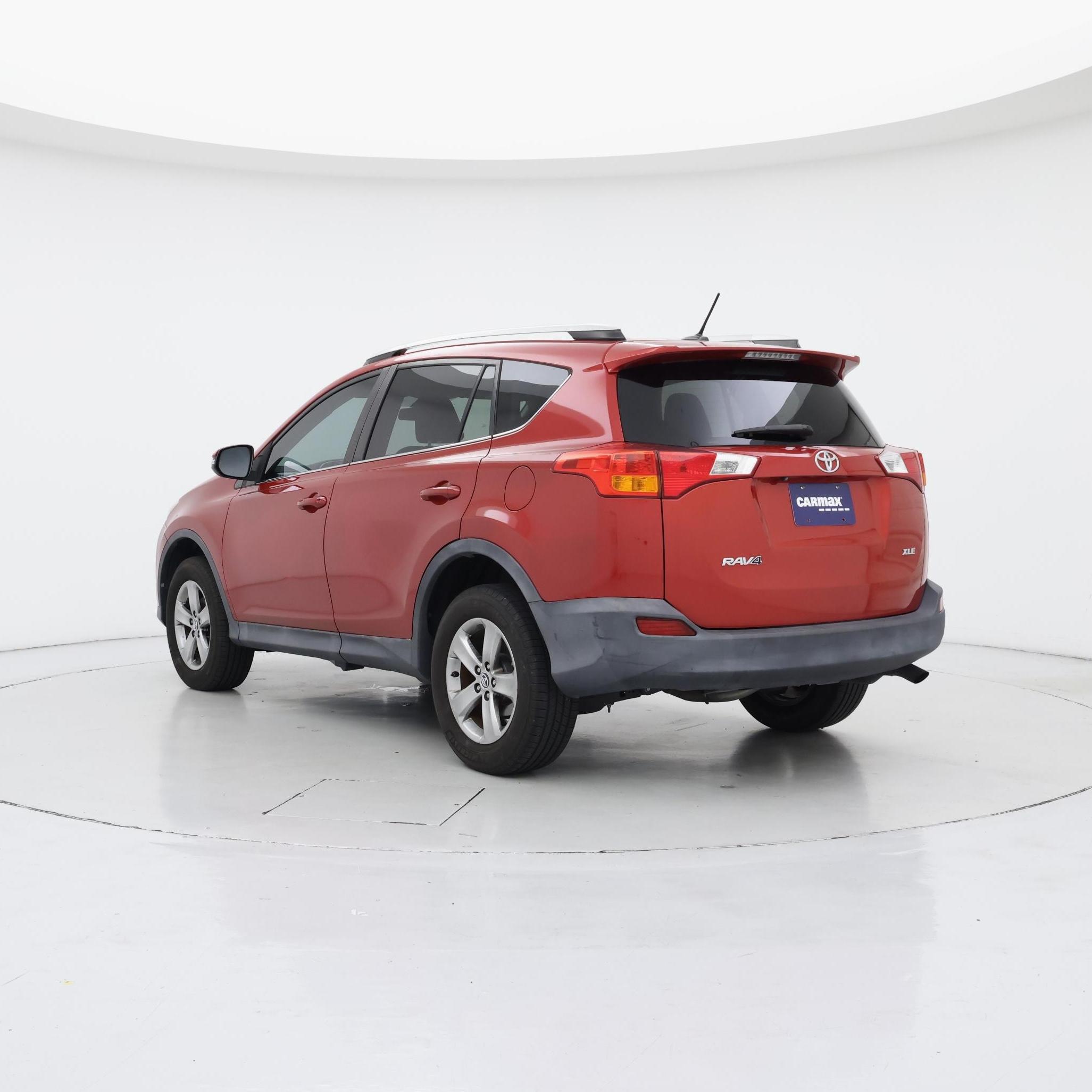 Thumbnail: 2015 Toyota RAV4 - 2