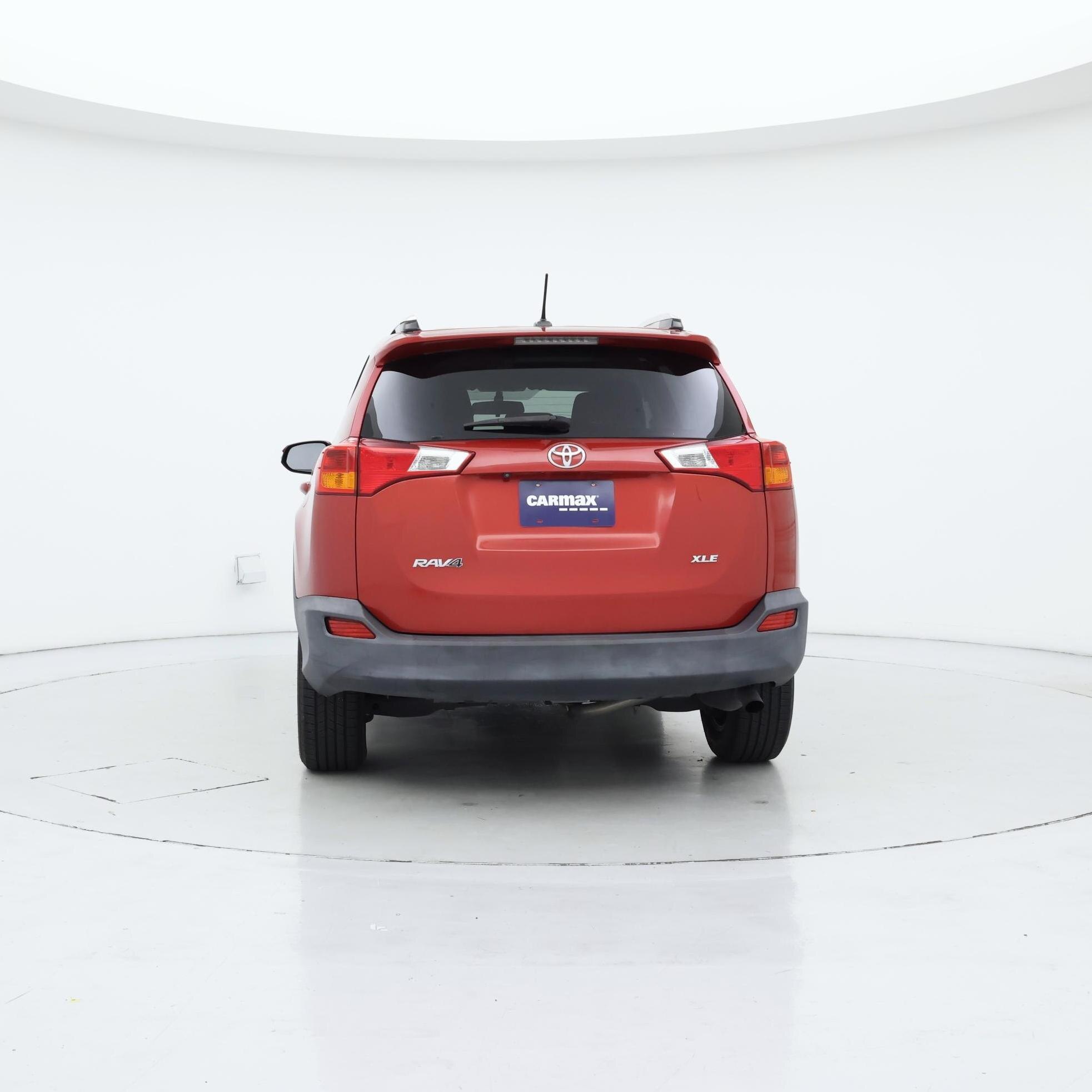 Thumbnail: 2015 Toyota RAV4 - 6