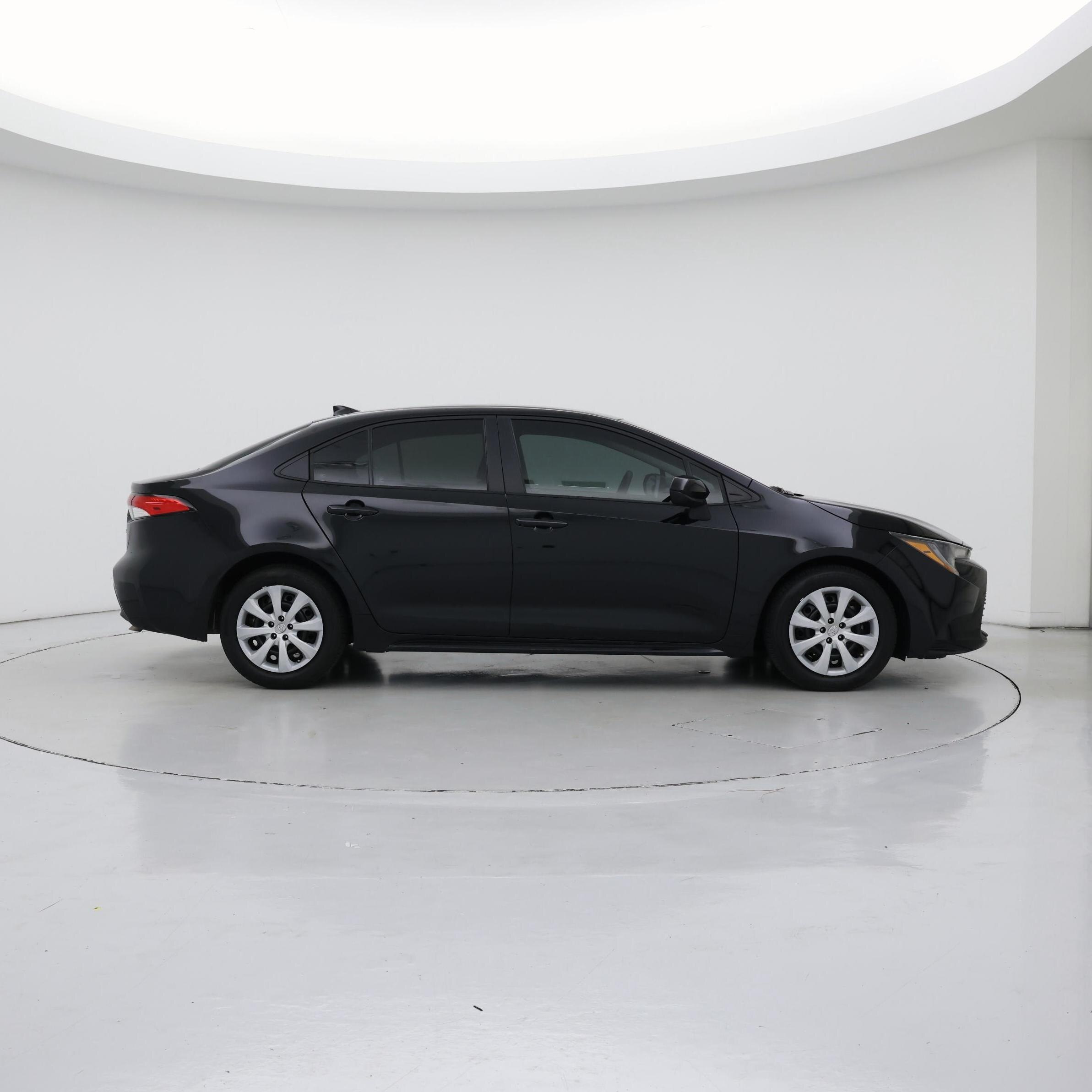 Thumbnail: 2023 Toyota Corolla - 7