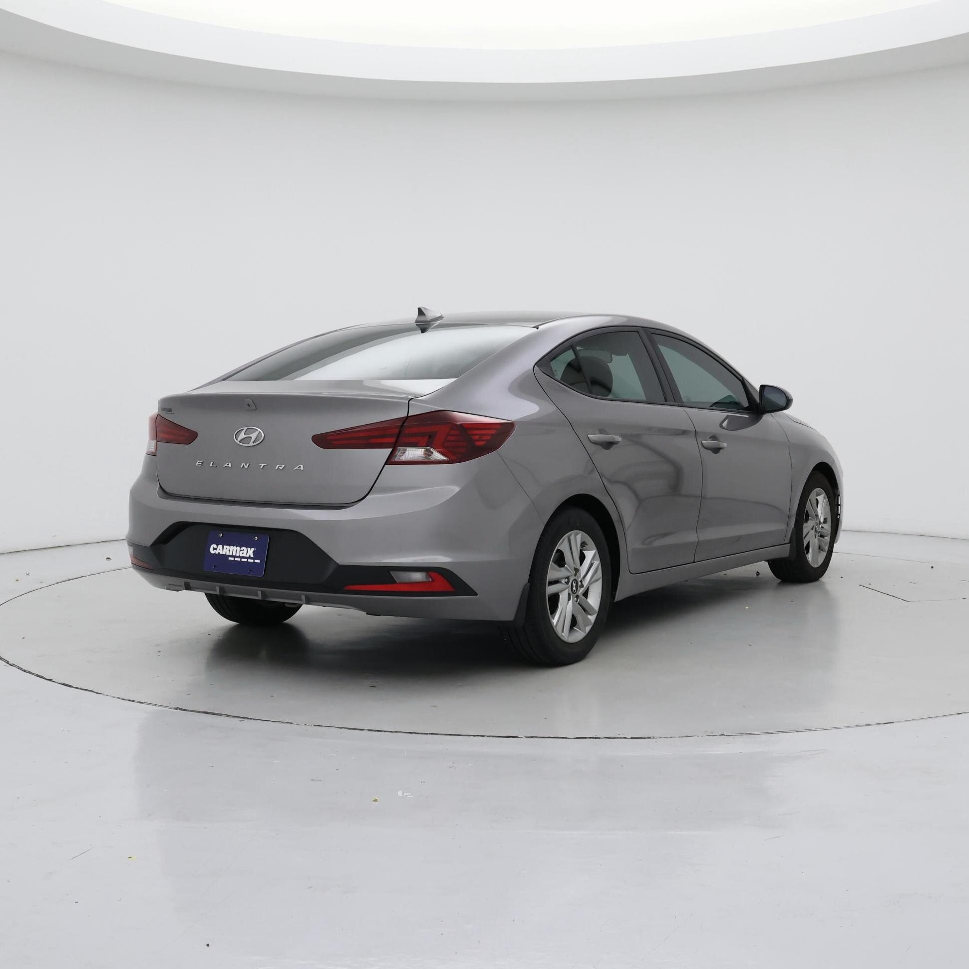 Thumbnail: 2020 Hyundai Elantra - 8