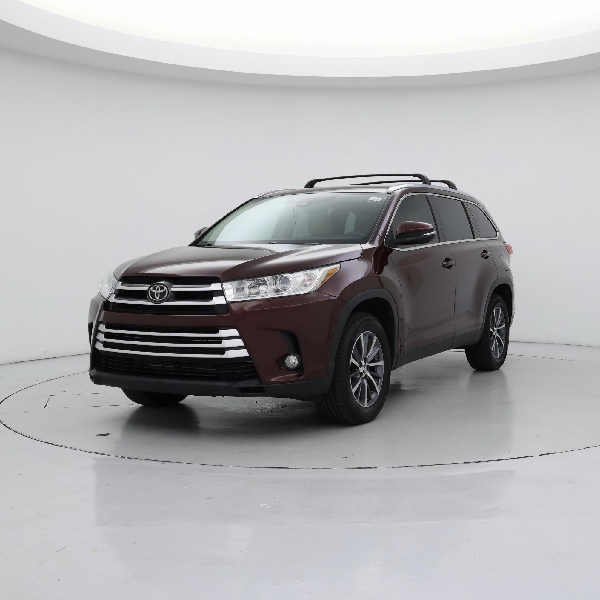 Thumbnail: 2019 Toyota Highlander - 4