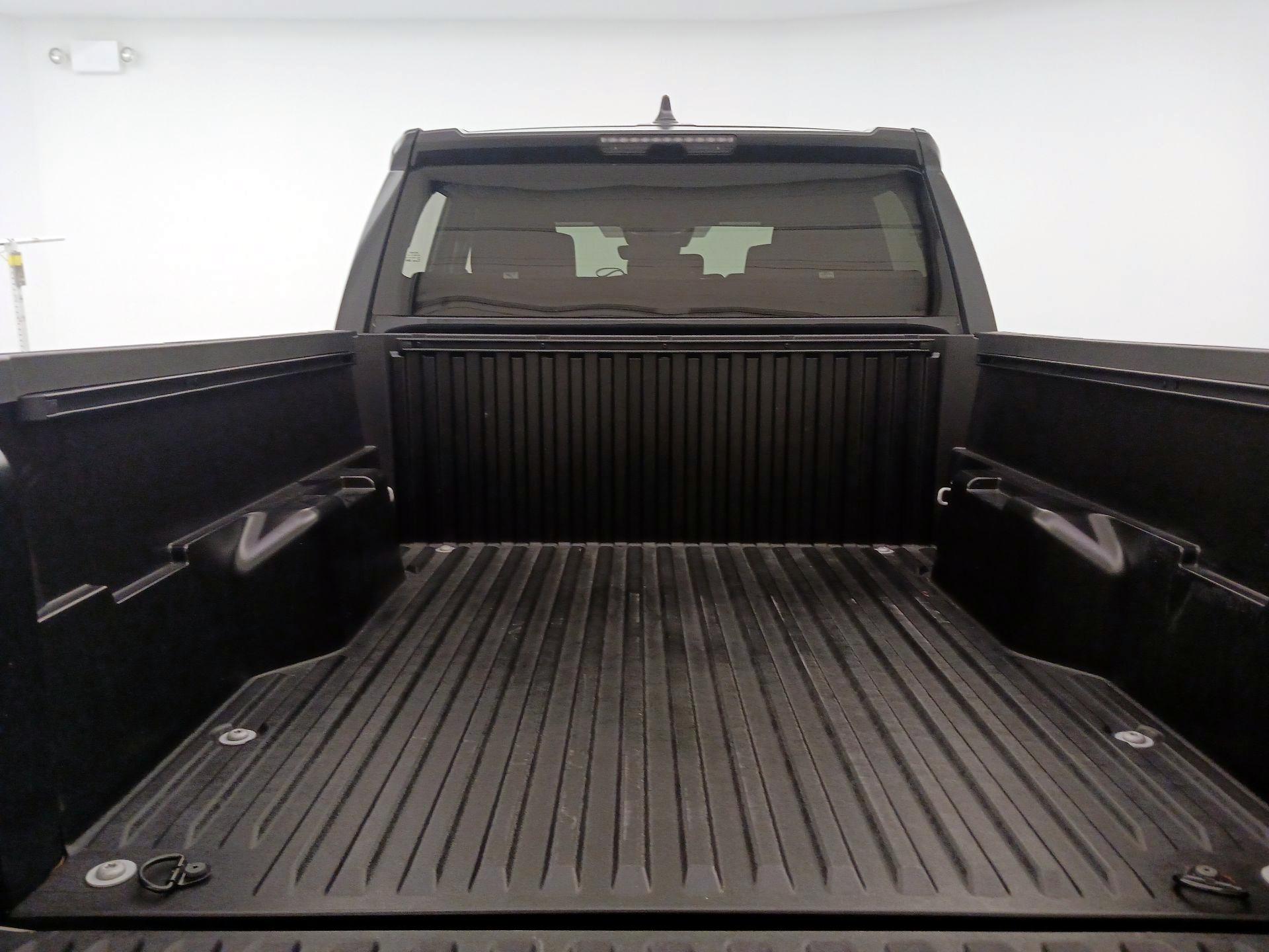 Thumbnail: 2024 Toyota Tacoma - 20