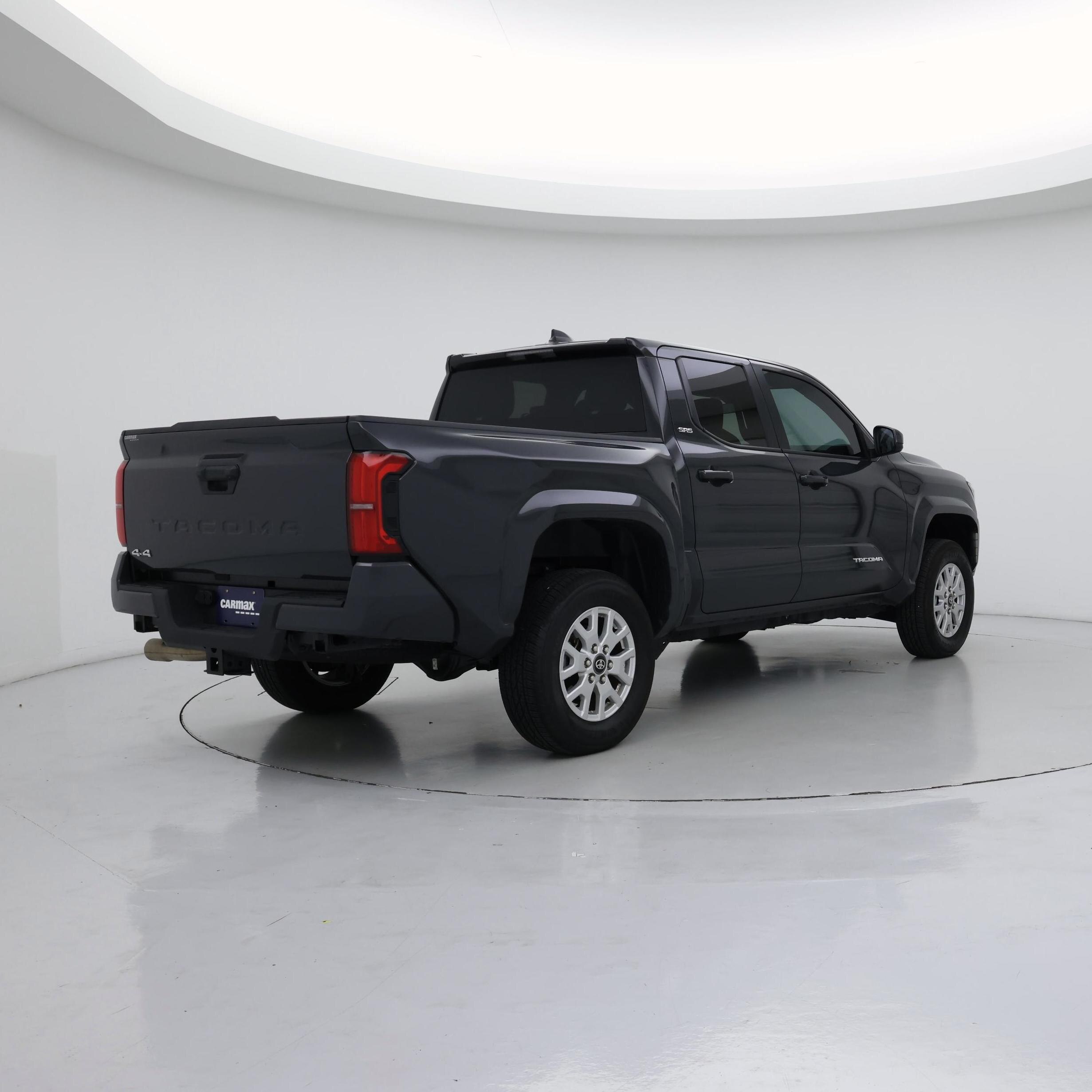 Thumbnail: 2024 Toyota Tacoma - 8