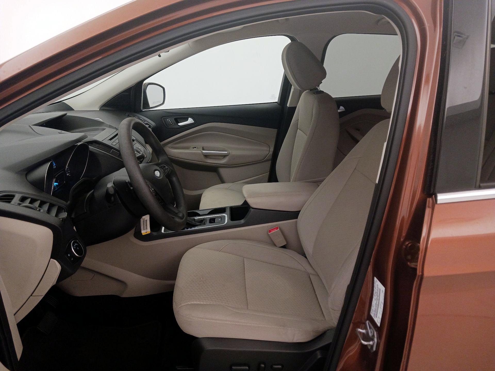 Thumbnail: 2017 Ford Escape - 11