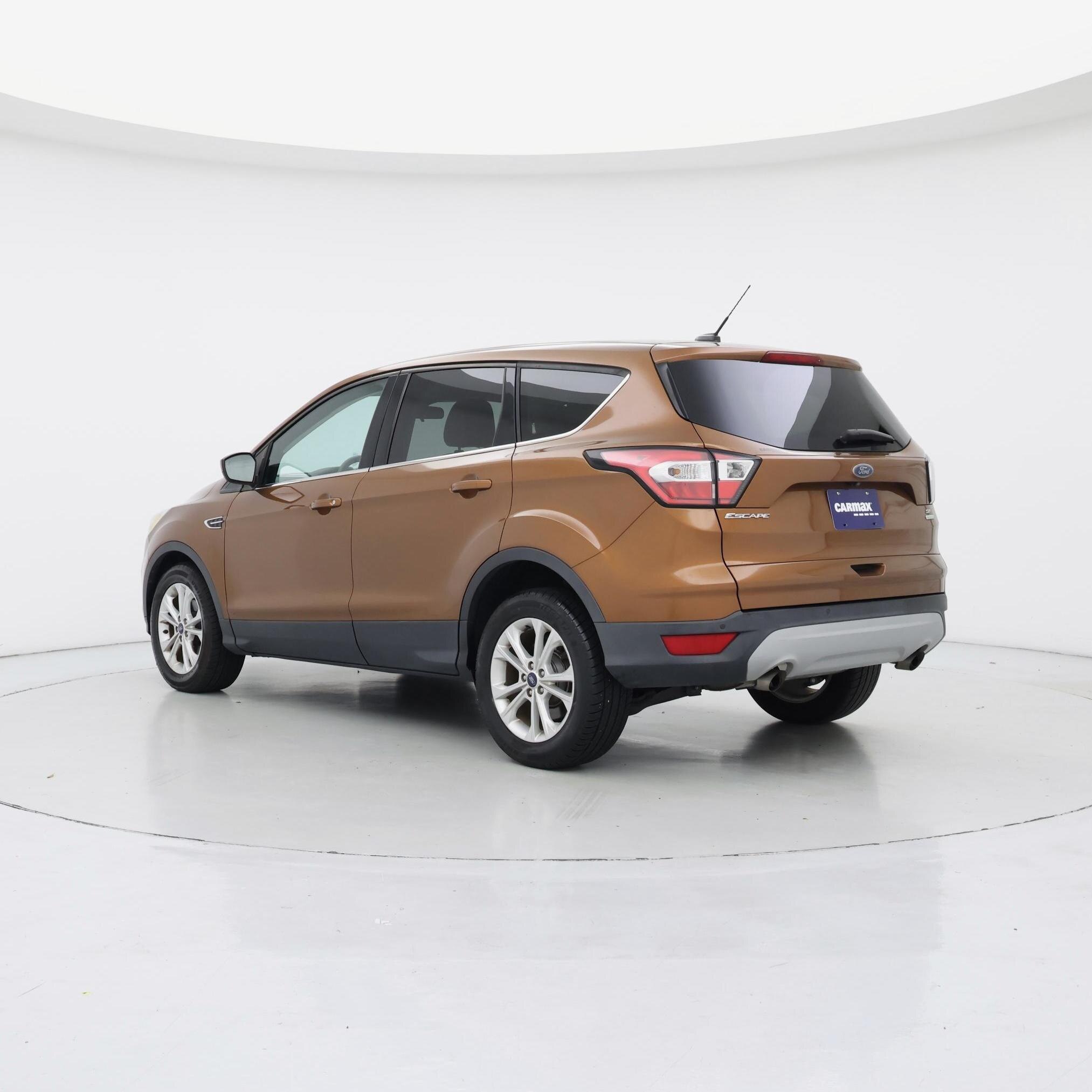 Thumbnail: 2017 Ford Escape - 2