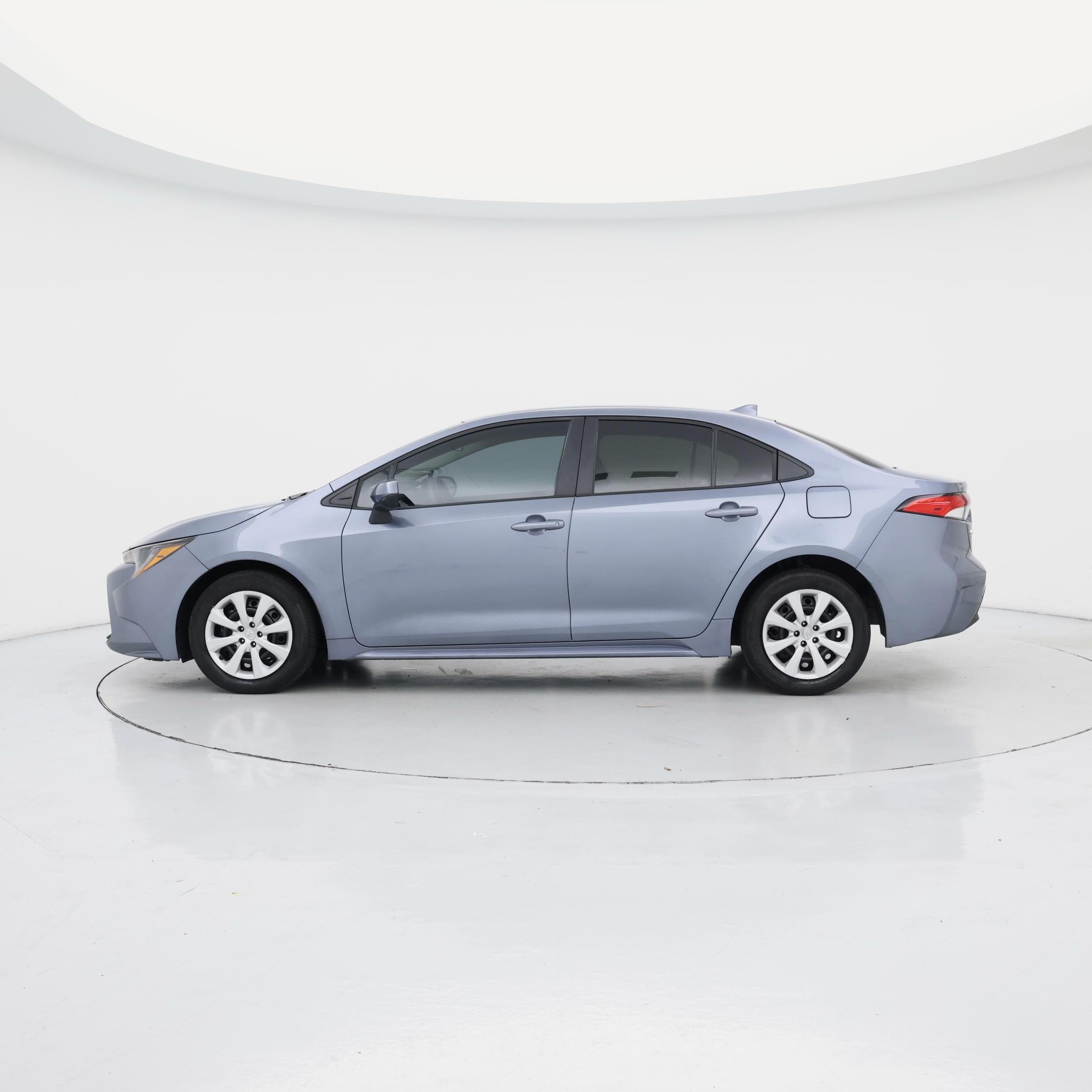 Thumbnail: 2024 Toyota Corolla - 3
