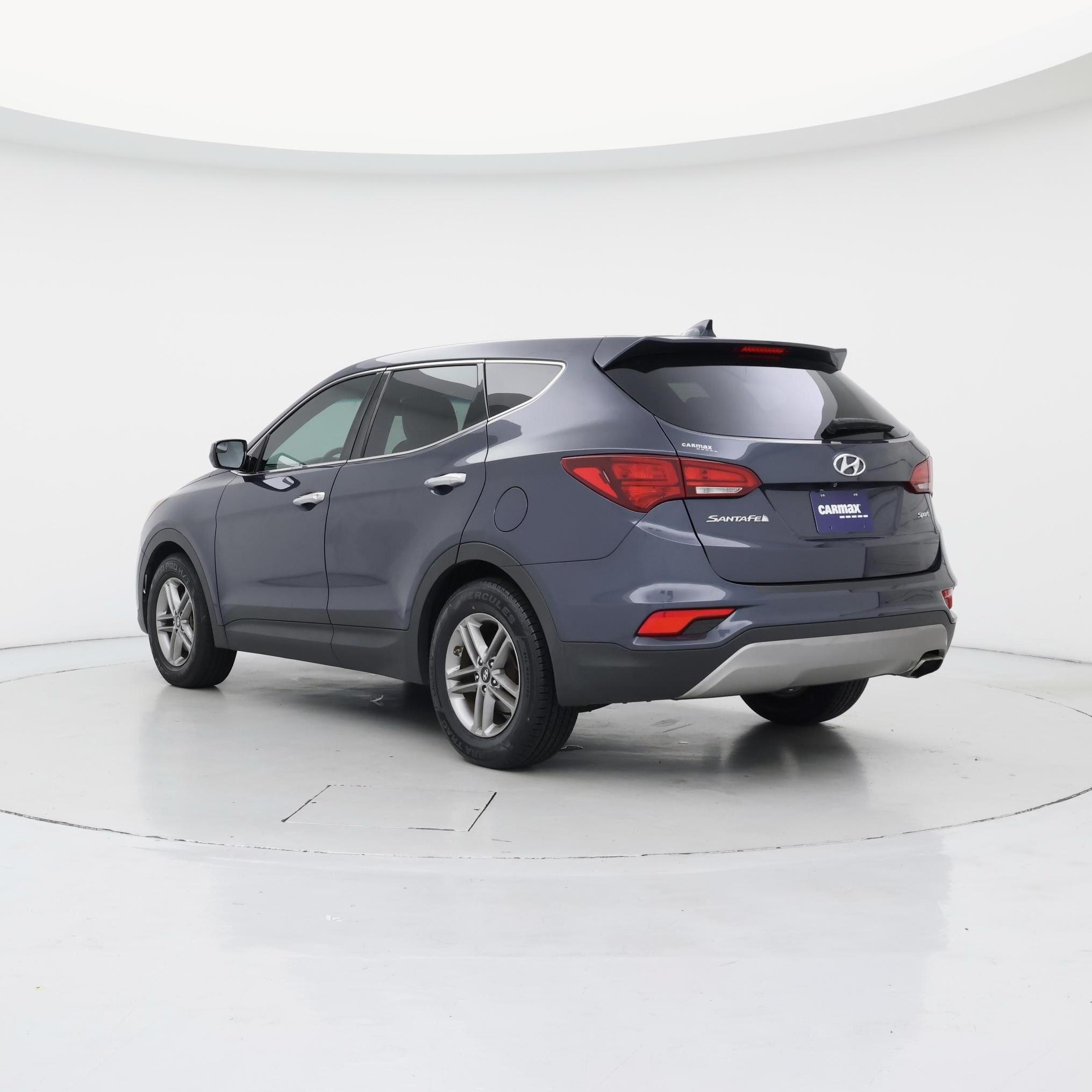 Thumbnail: 2017 Hyundai Santa Fe - 2