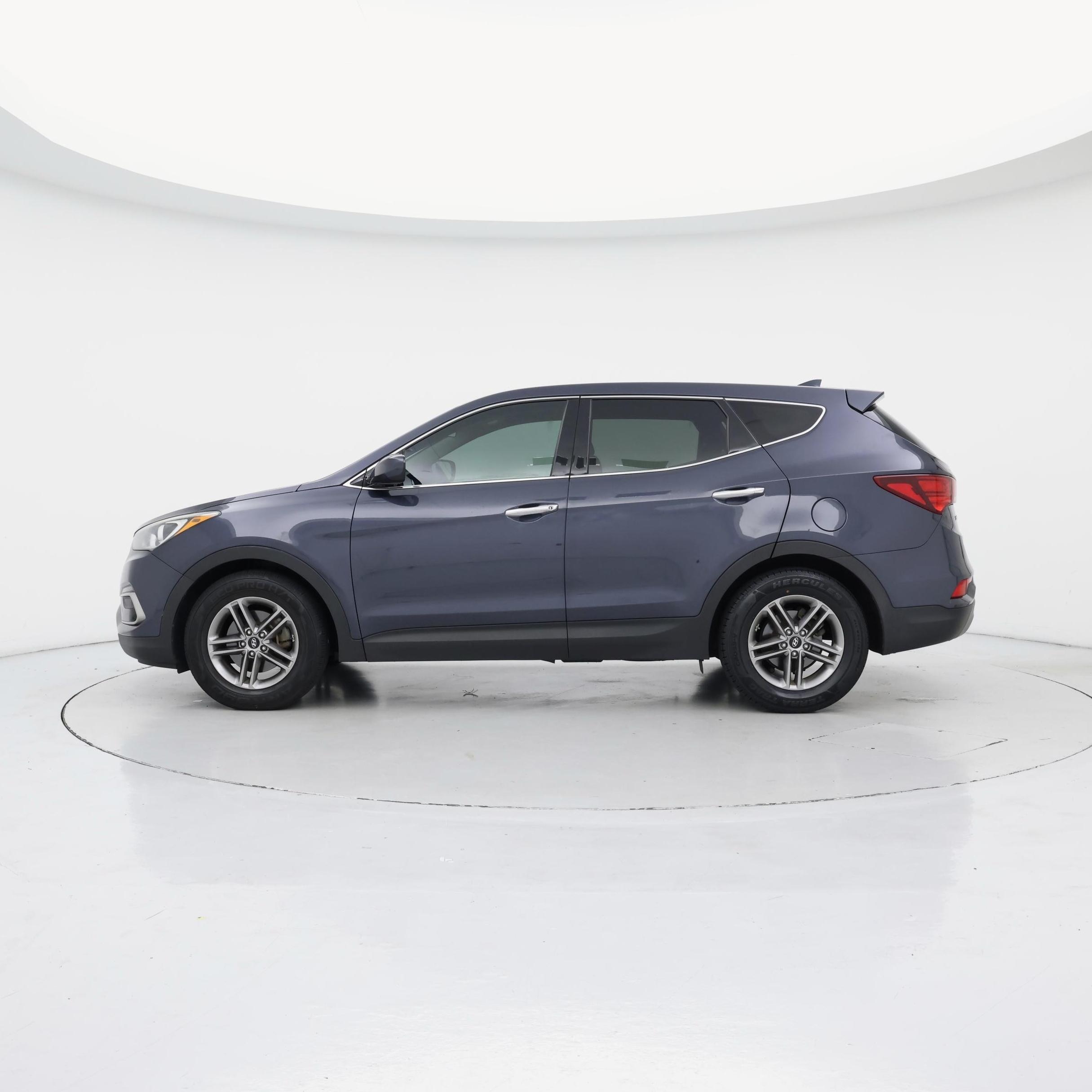 Thumbnail: 2017 Hyundai Santa Fe - 3
