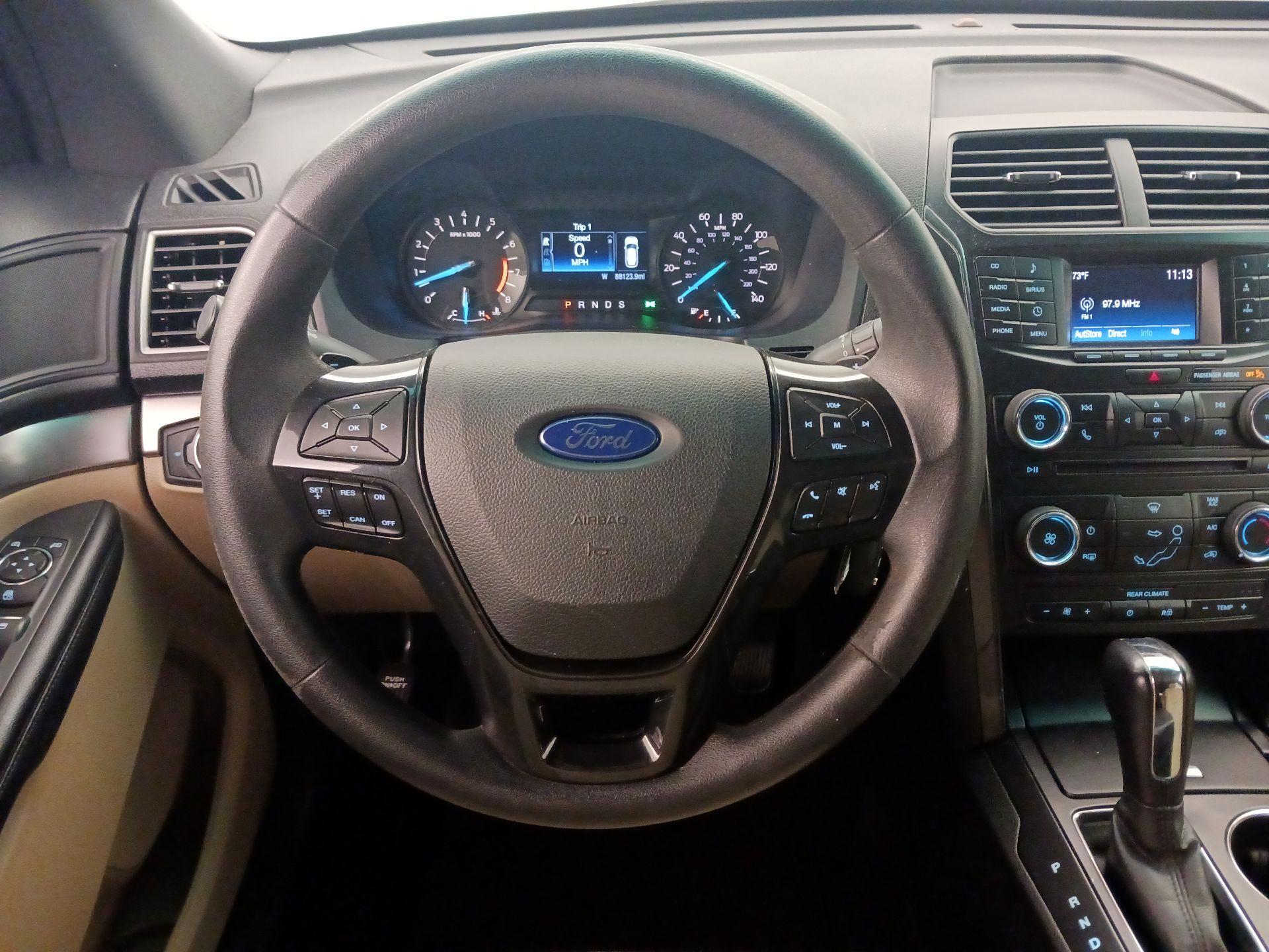 Thumbnail: 2017 Ford Explorer - 10