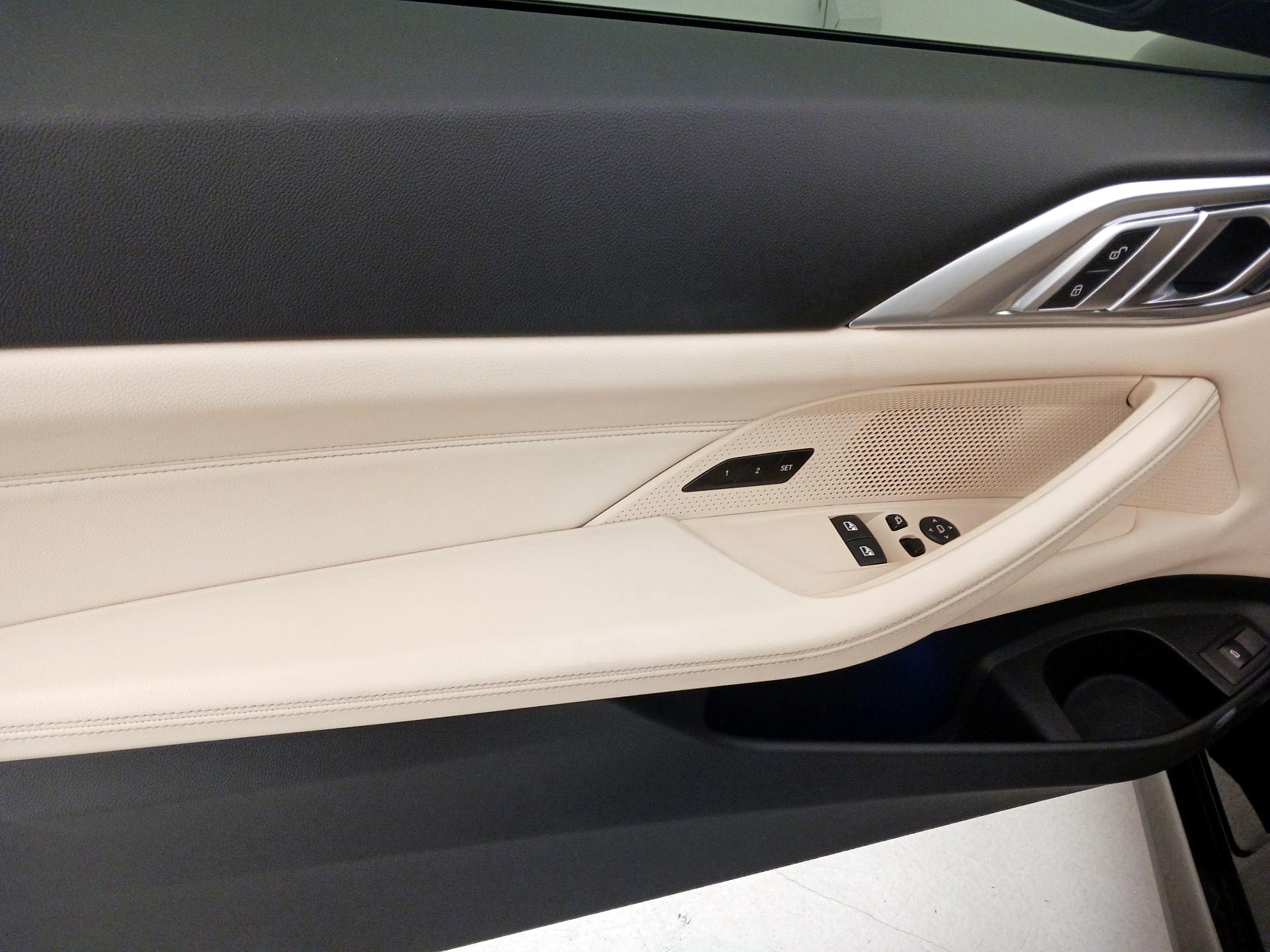 Thumbnail: 2022 BMW 4 Series - 10