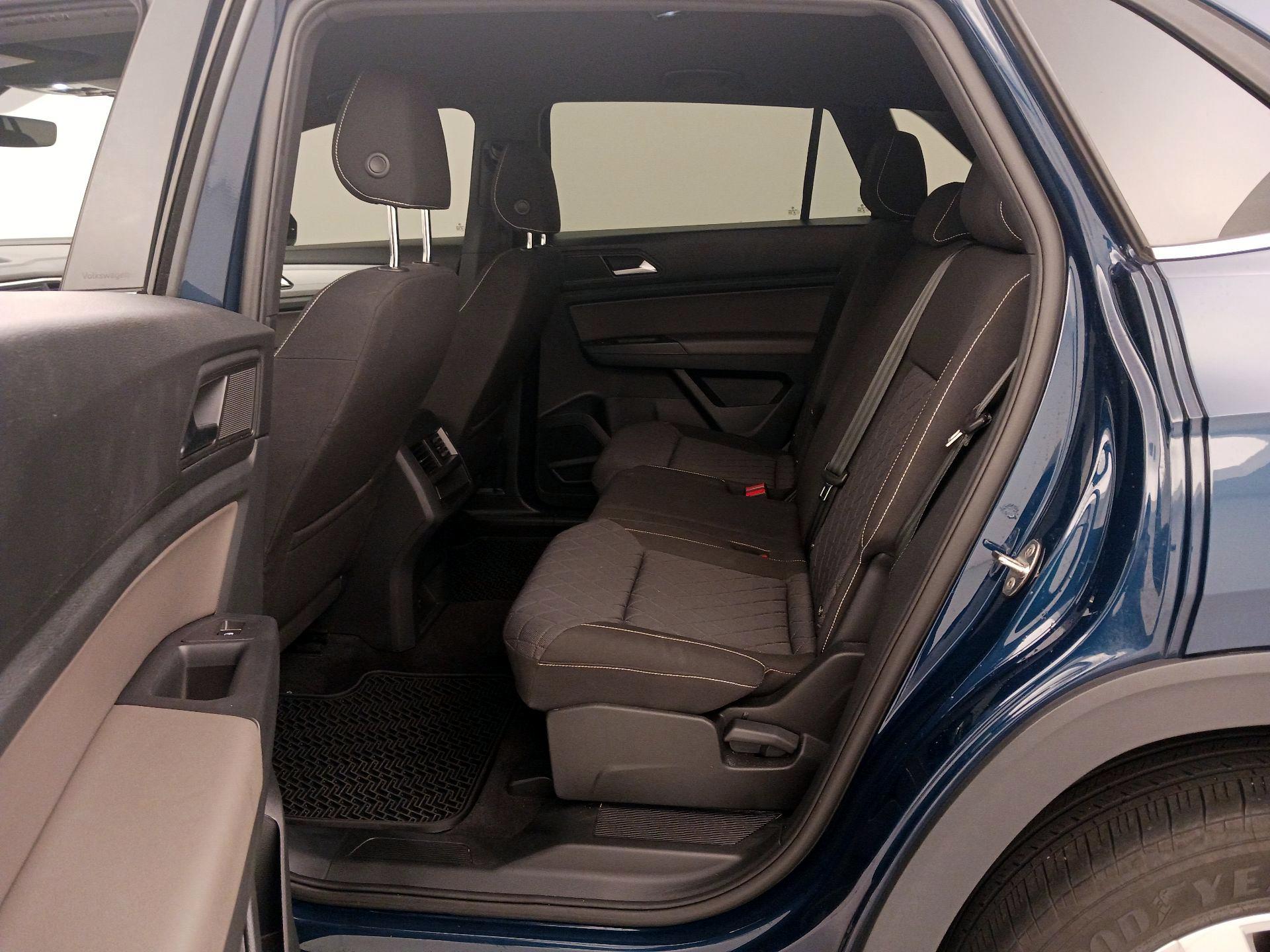 Thumbnail: 2021 Volkswagen Atlas - 19