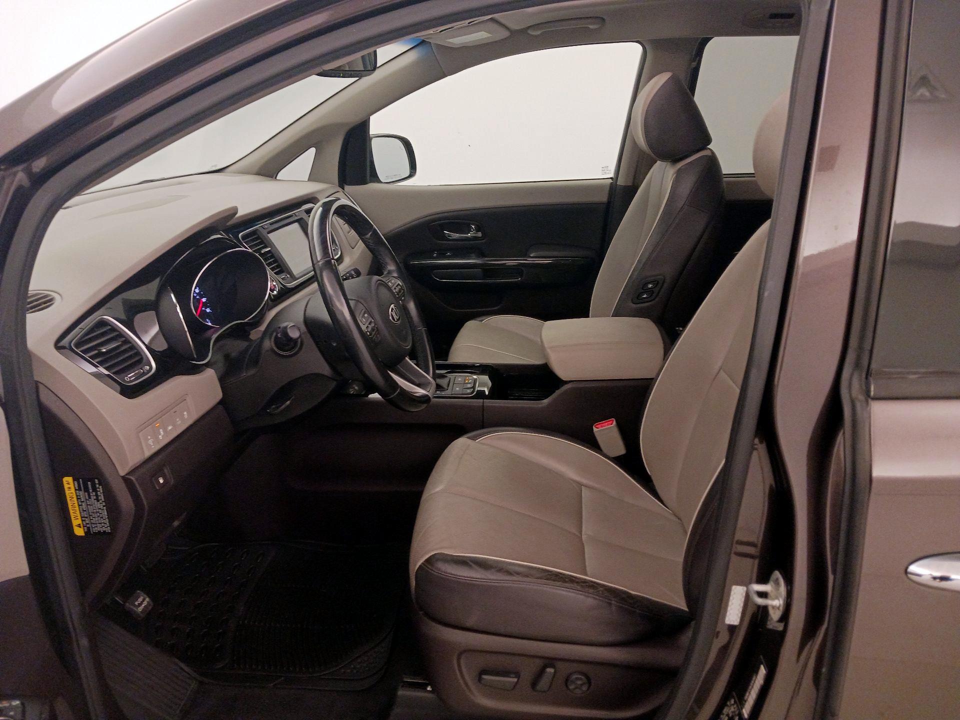 Thumbnail: 2018 Kia Sedona - 11