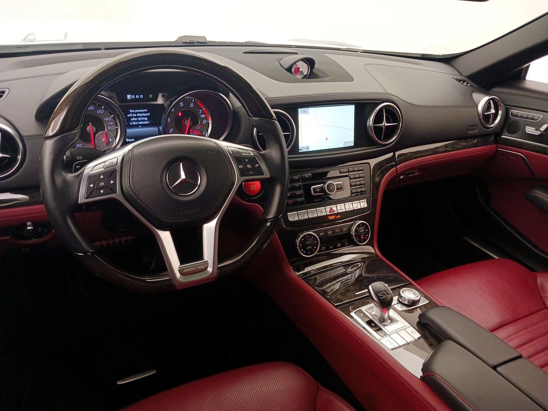 Thumbnail: 2015 Mercedes-Benz SL-Class - 9