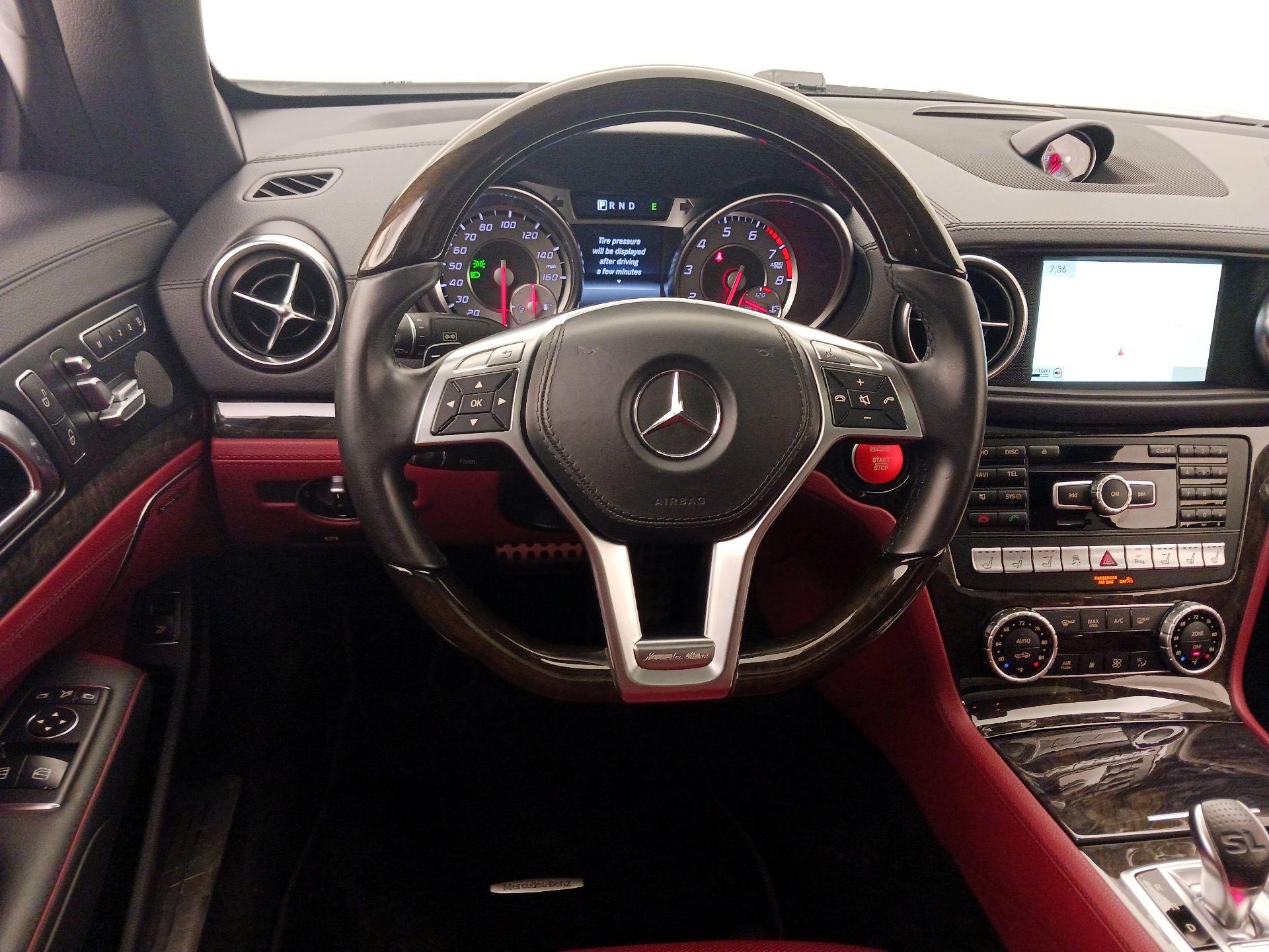 Thumbnail: 2015 Mercedes-Benz SL-Class - 10