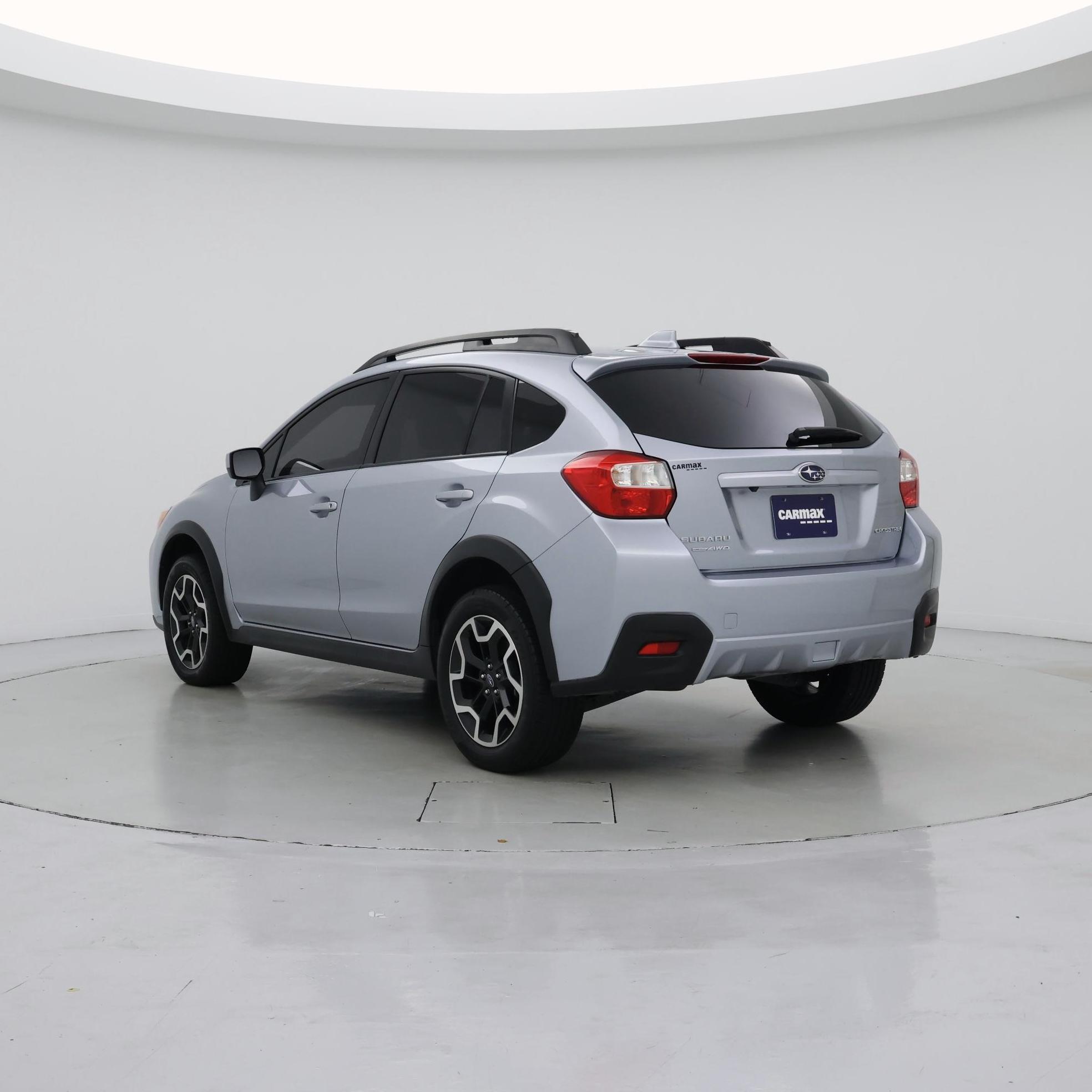 Thumbnail: 2016 Subaru XV Crosstrek - 2