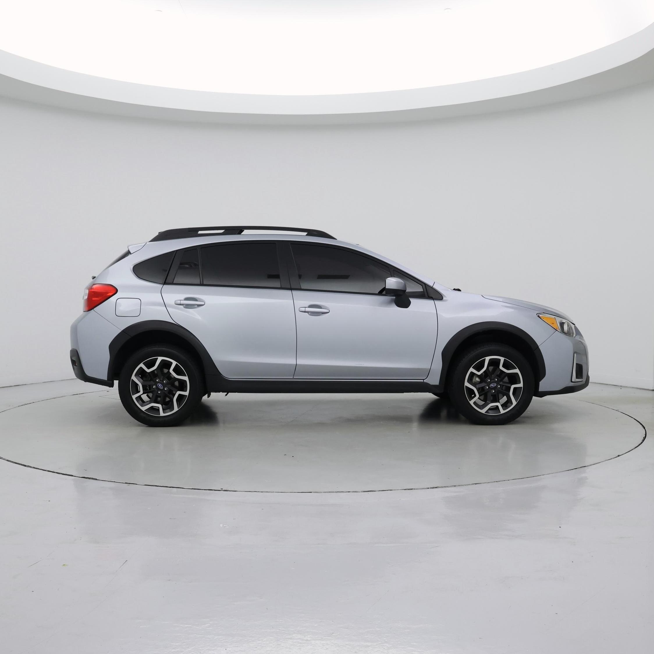 Thumbnail: 2016 Subaru XV Crosstrek - 7